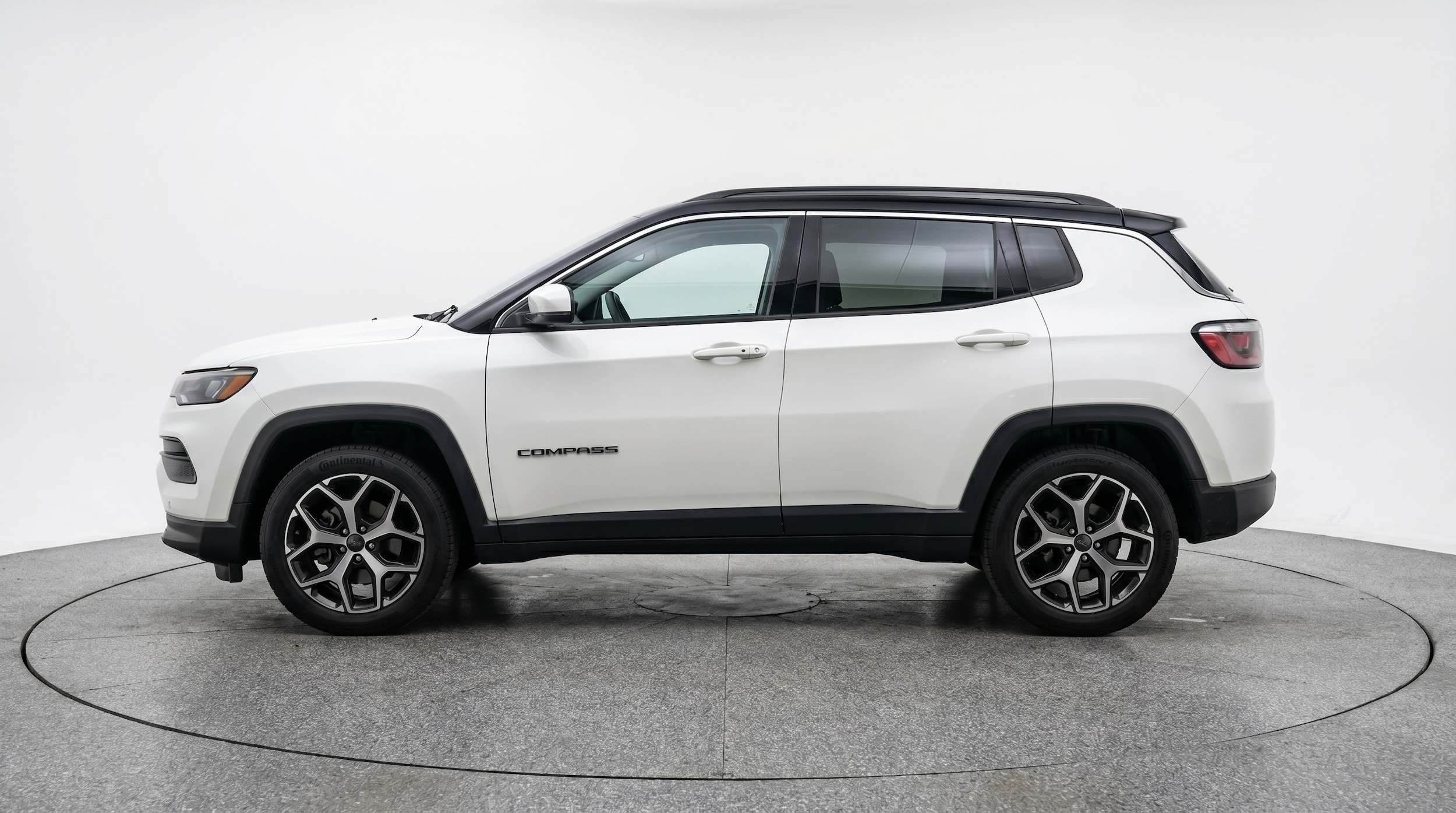 Thumbnail: 2025 Jeep Compass - 4