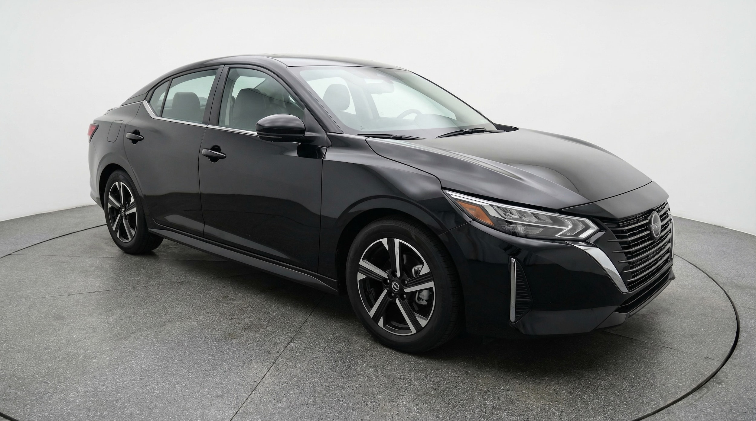 Thumbnail: 2025 Nissan Sentra - 1