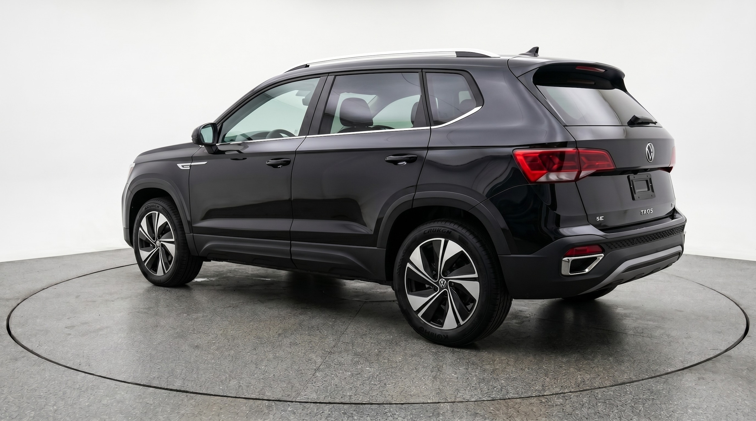 Thumbnail: 2025 Volkswagen Taos - 5