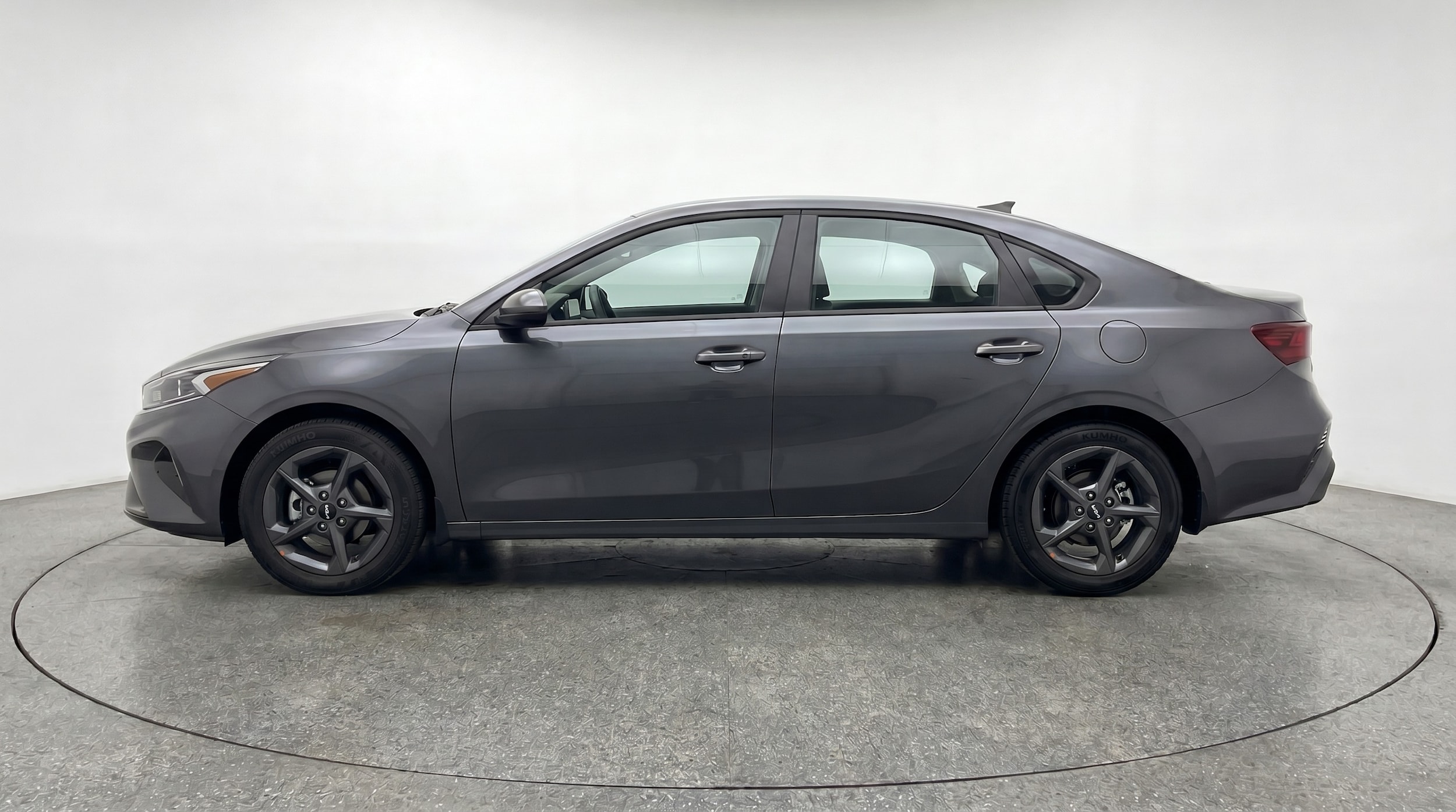 Thumbnail: 2026 Kia K4 - 4