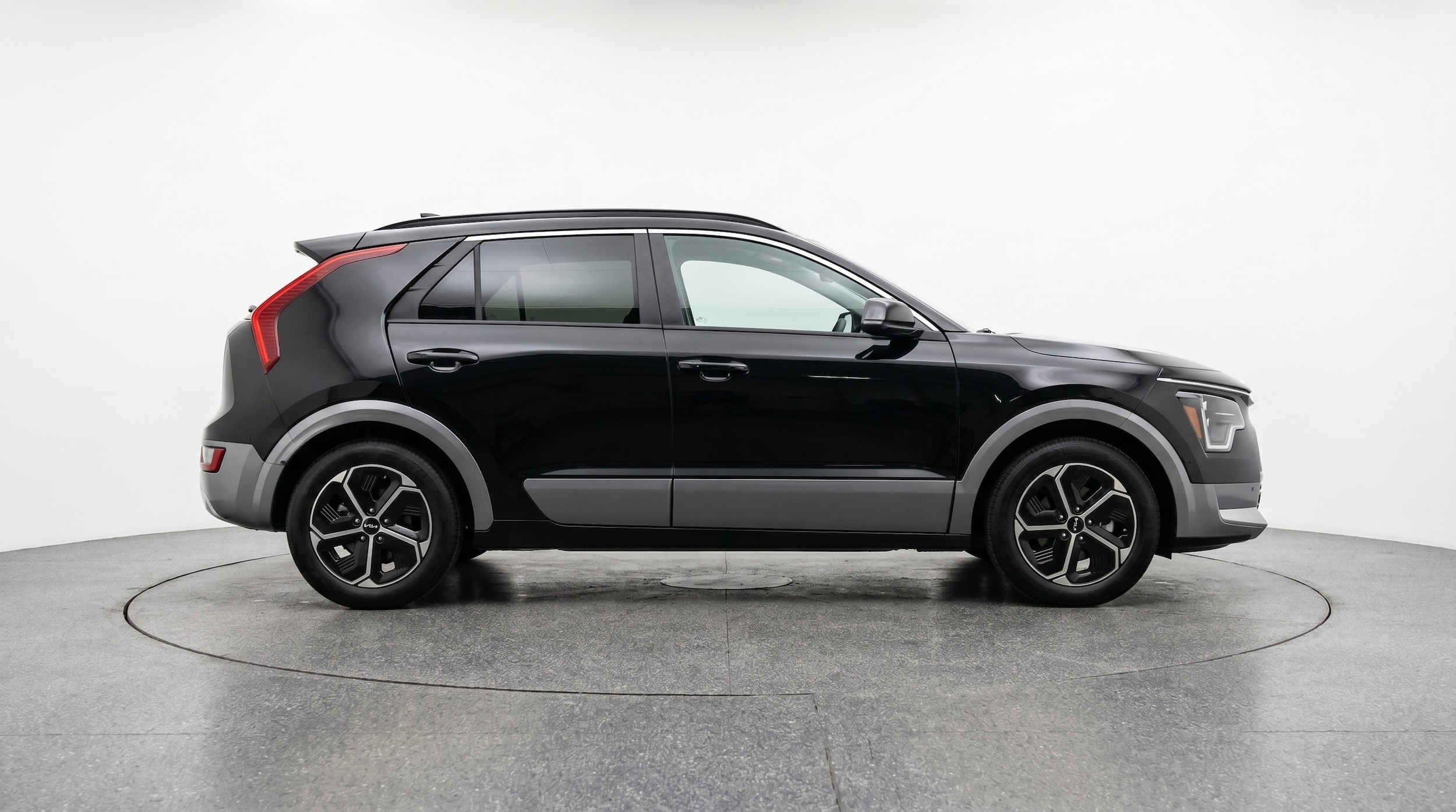 Thumbnail: 2026 Kia Niro - 8