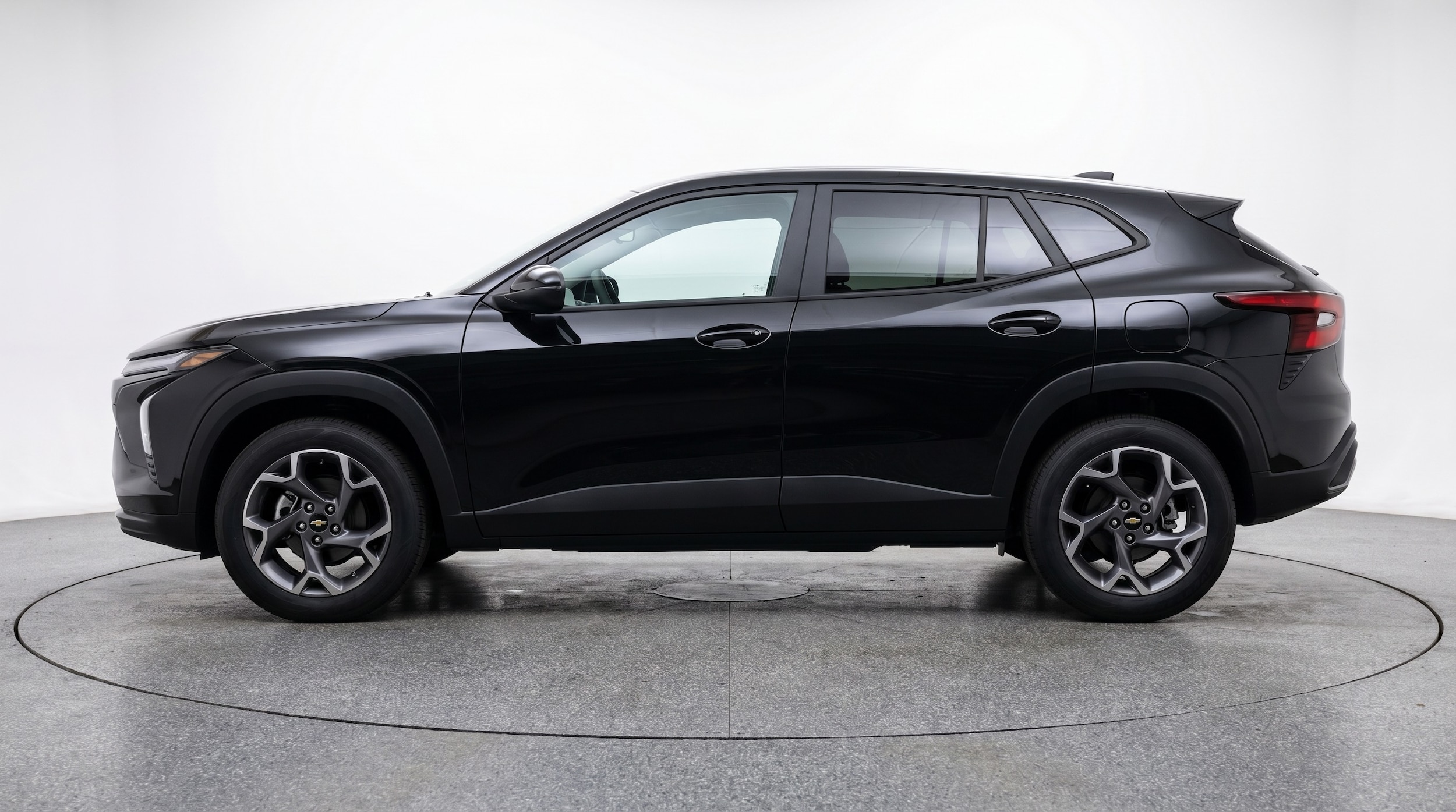 Thumbnail: 2025 Chevrolet Trax - 4