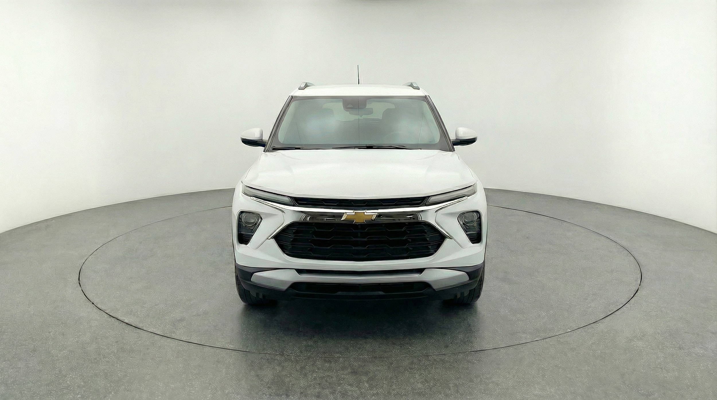Thumbnail: 2025 Chevrolet TrailBlazer - 2