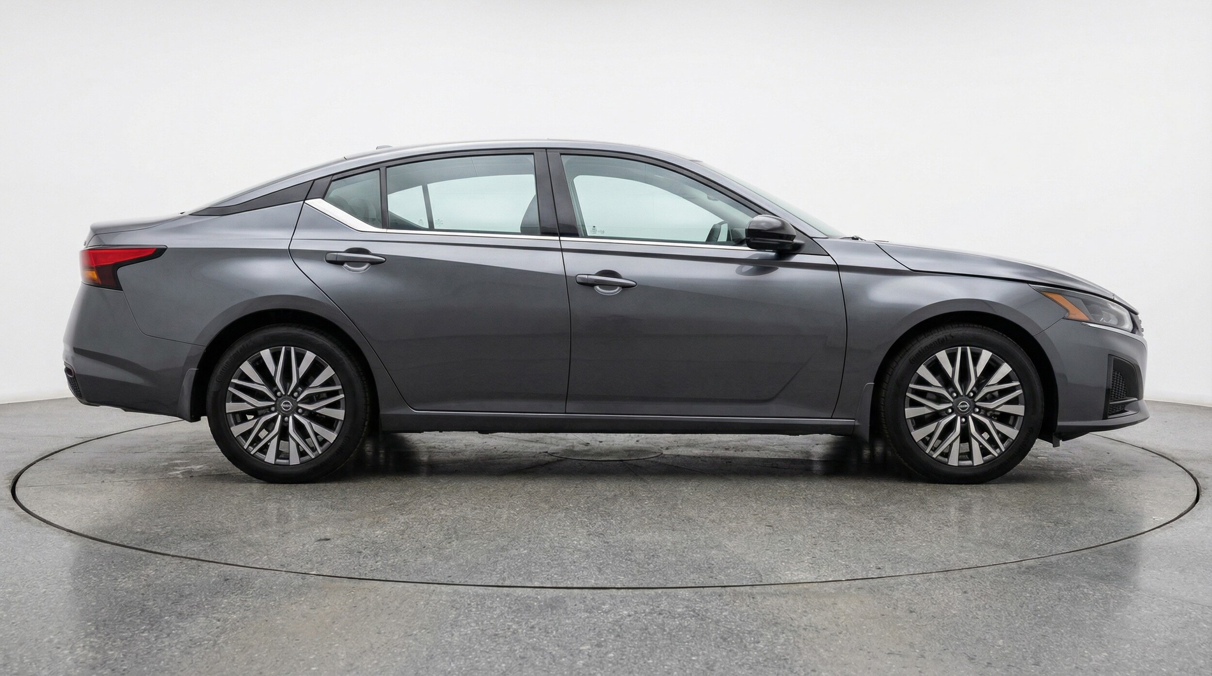 Thumbnail: 2025 Nissan Altima - 8