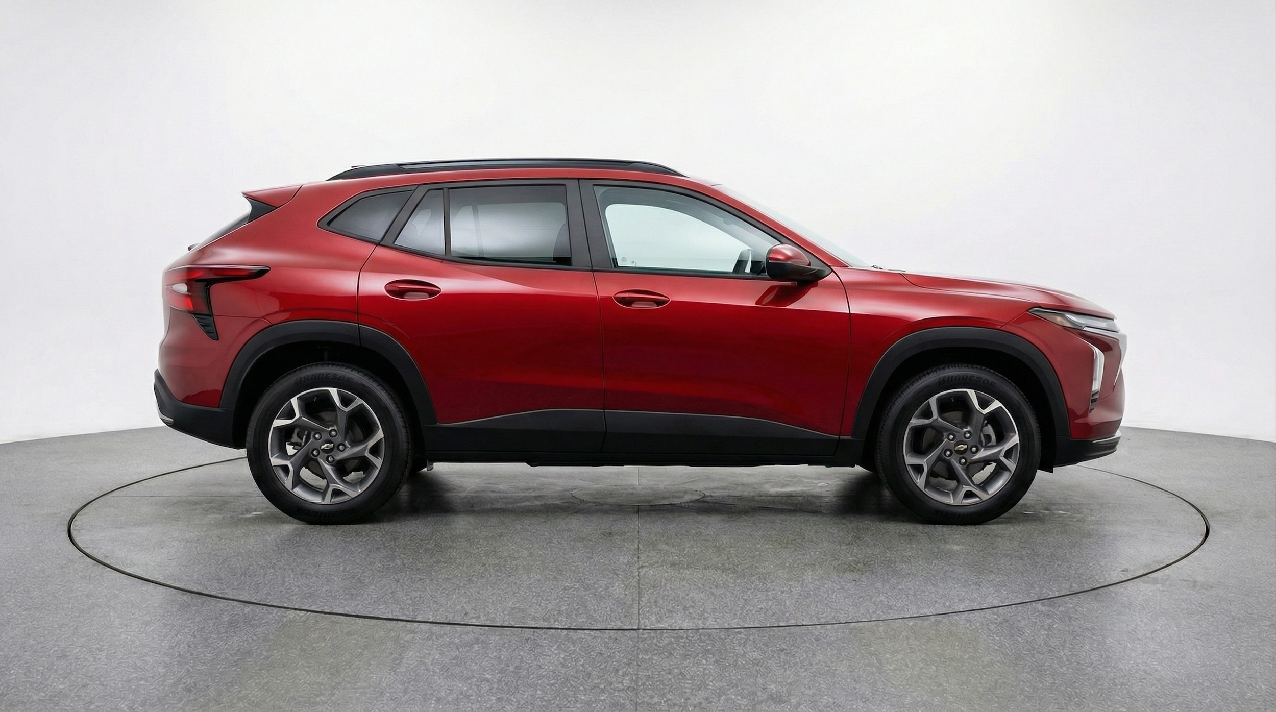 Thumbnail: 2025 Chevrolet Trax - 8