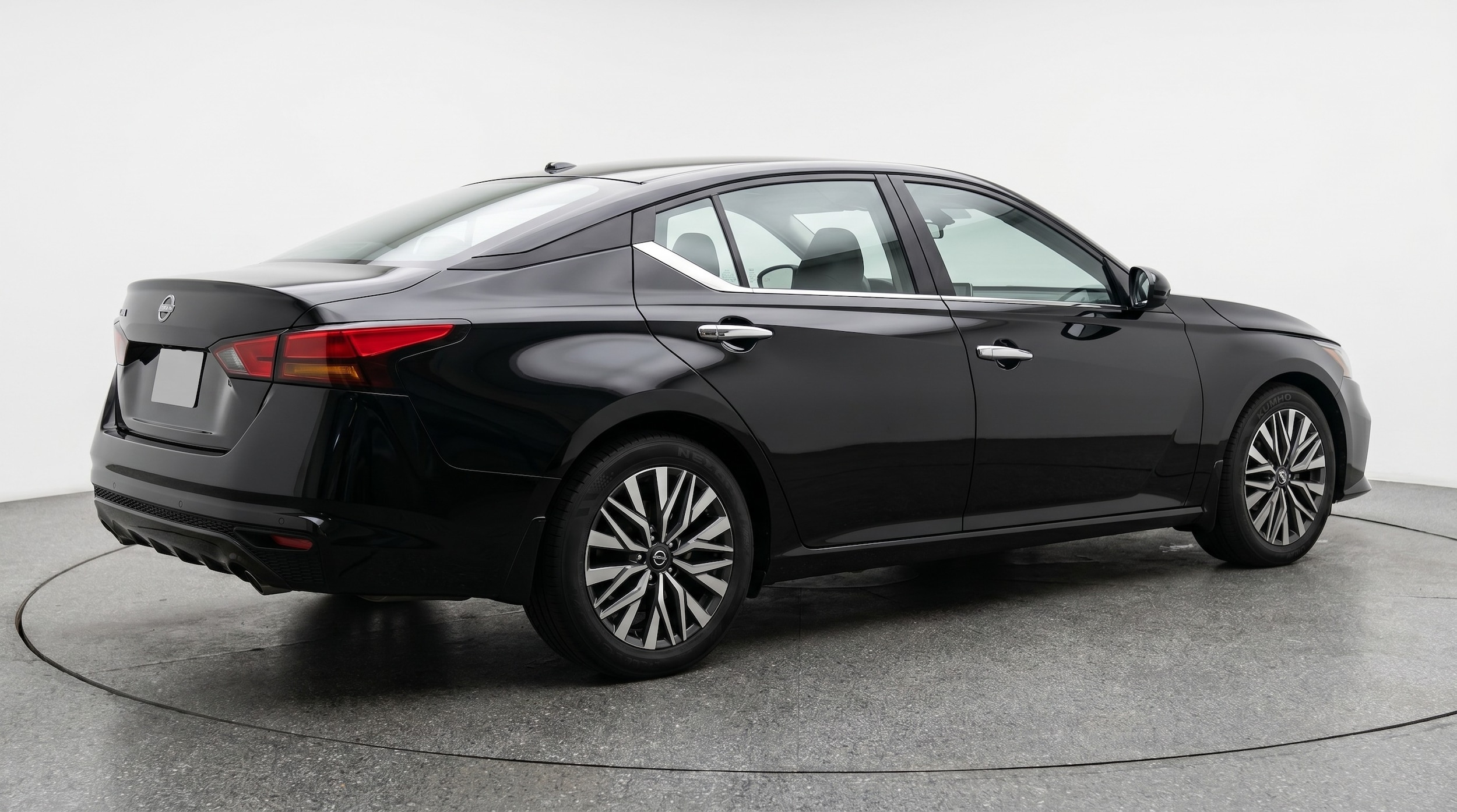 Thumbnail: 2025 Nissan Altima - 7