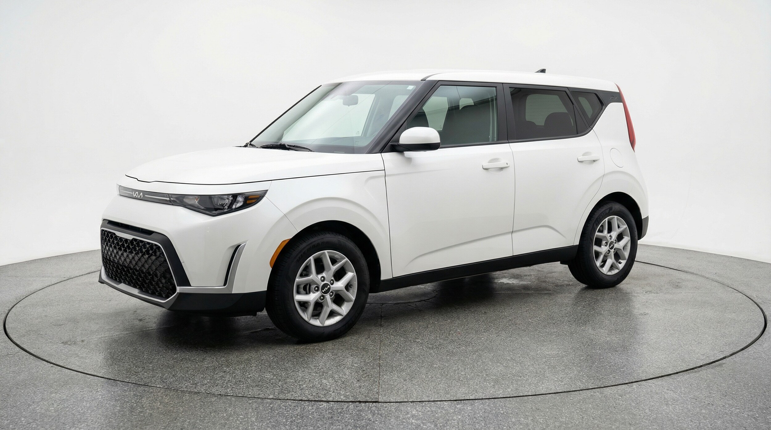 Thumbnail: 2025 Kia Soul - 3