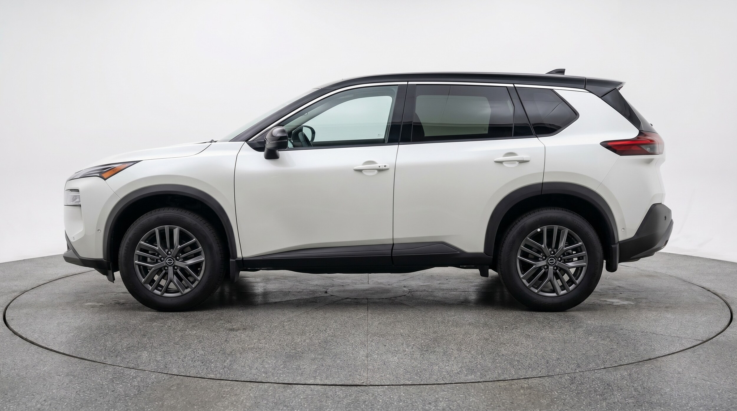 Thumbnail: 2026 Nissan Rogue - 4