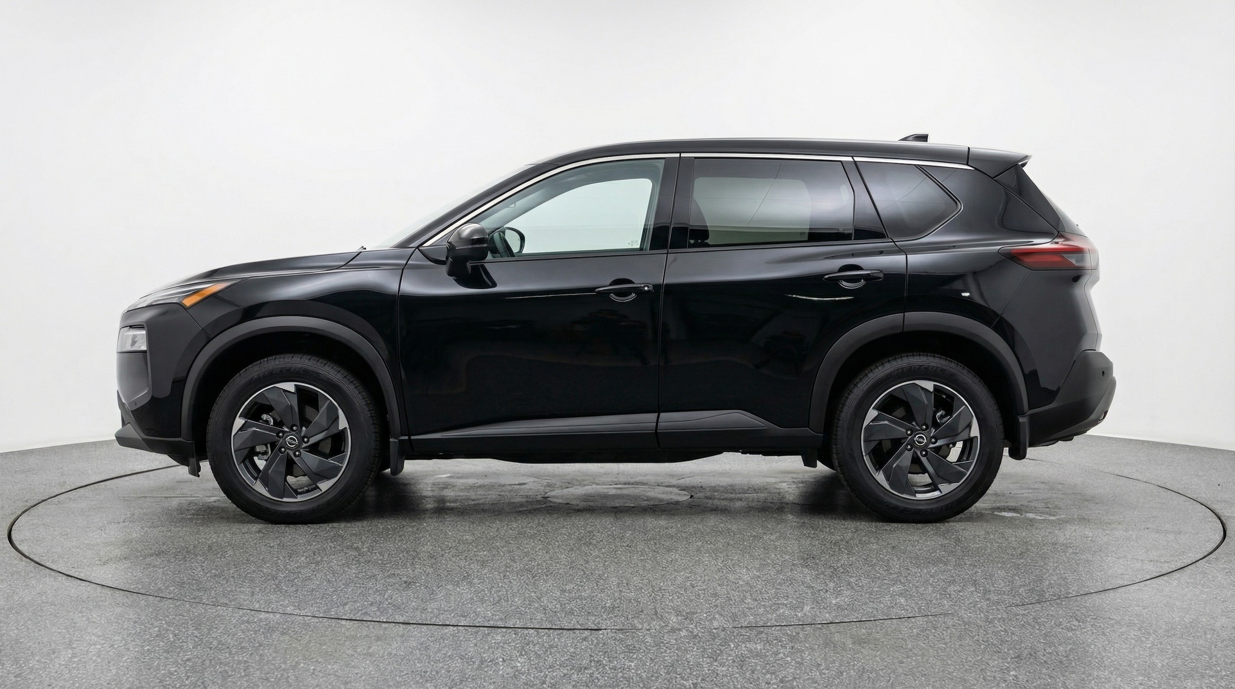 Thumbnail: 2025 Nissan Rogue - 4