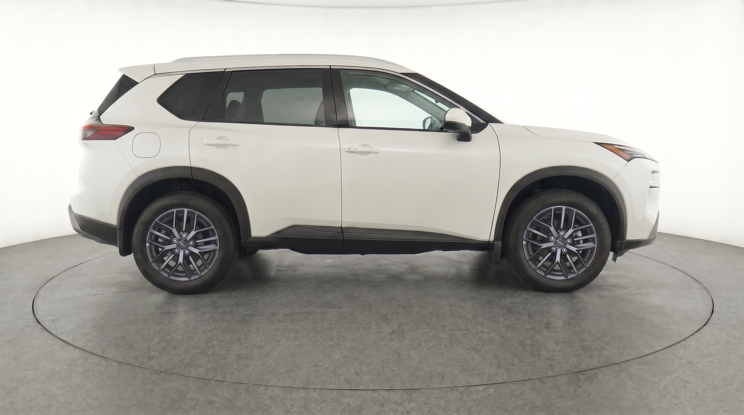 Thumbnail: 2026 Nissan Rogue - 8