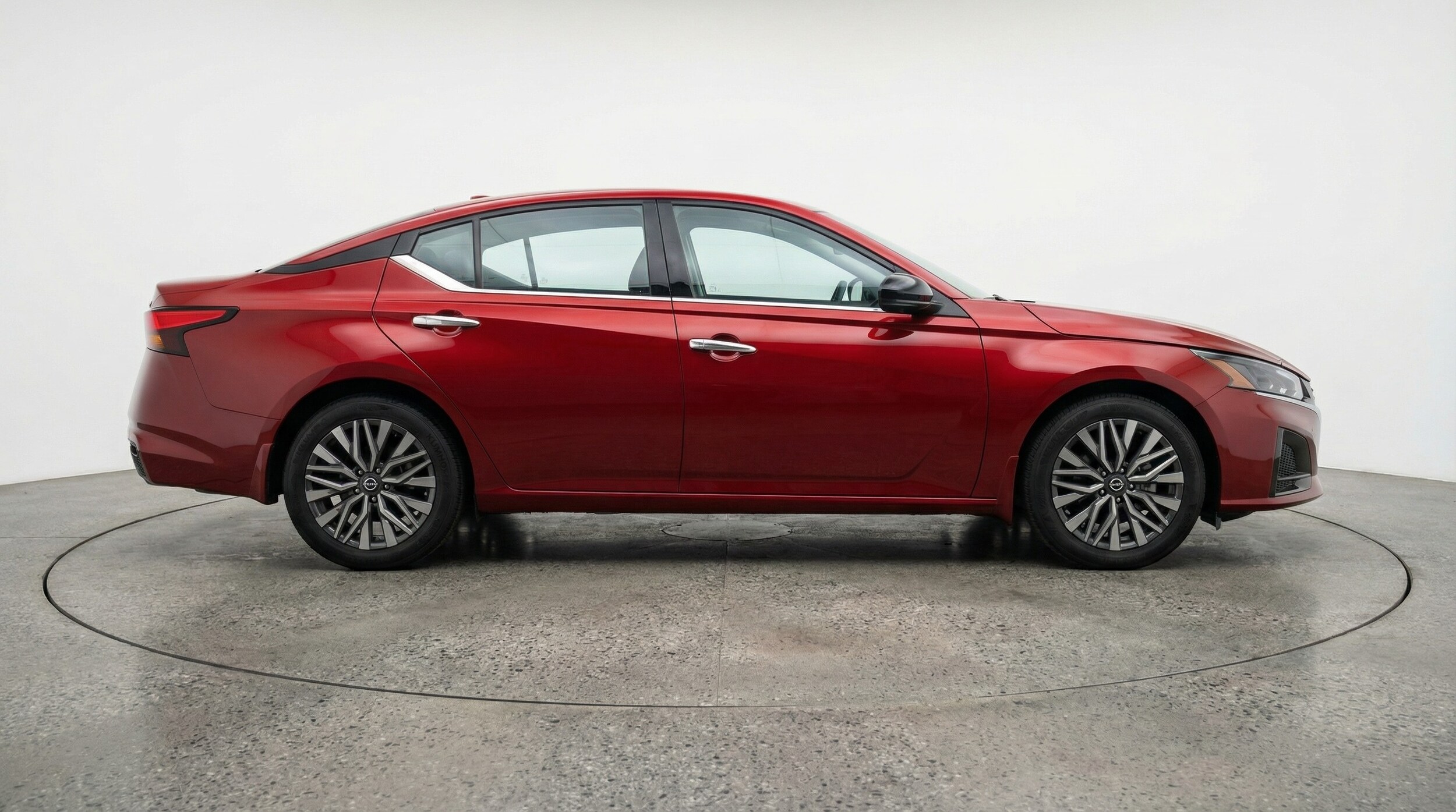 Thumbnail: 2025 Nissan Altima - 8