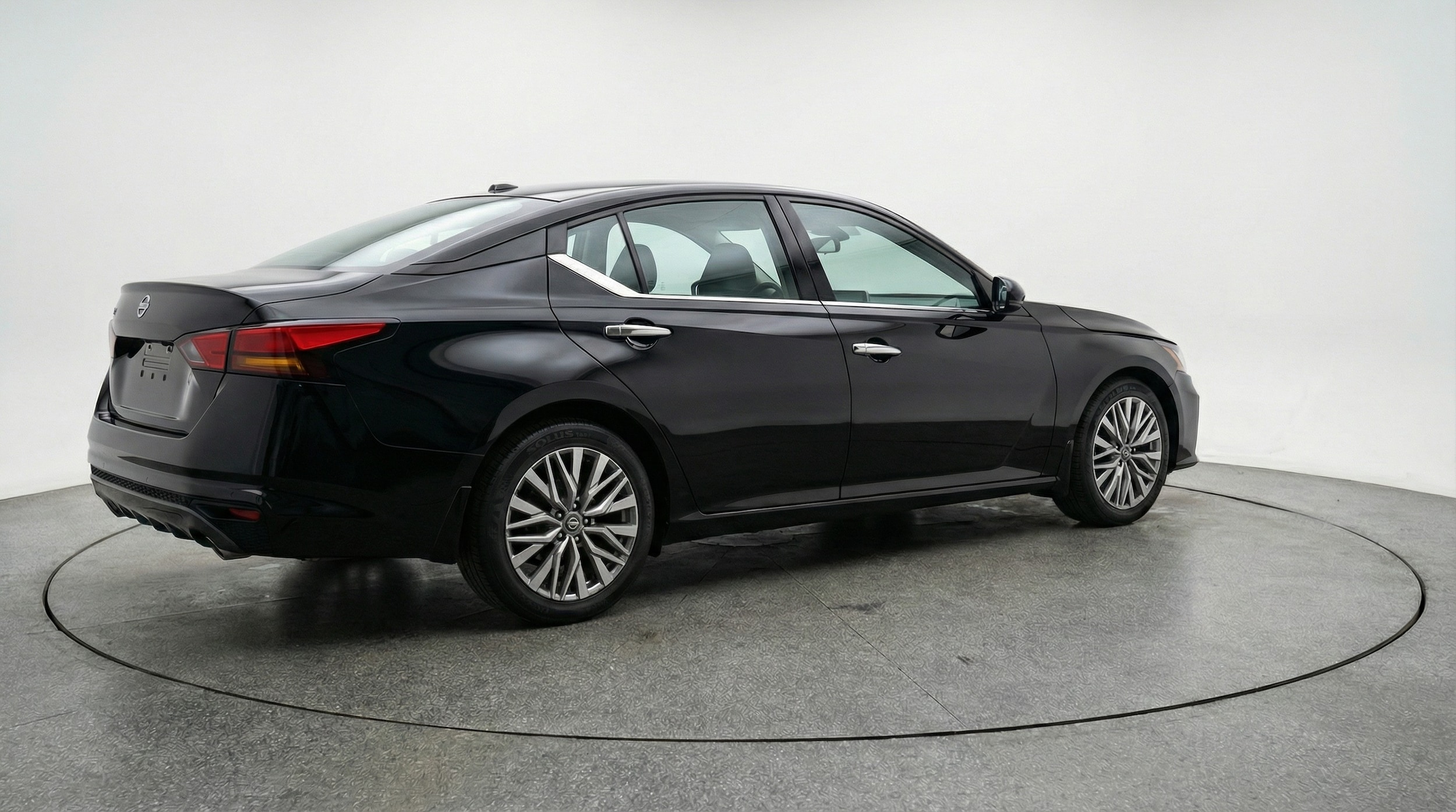 Thumbnail: 2025 Nissan Altima - 7