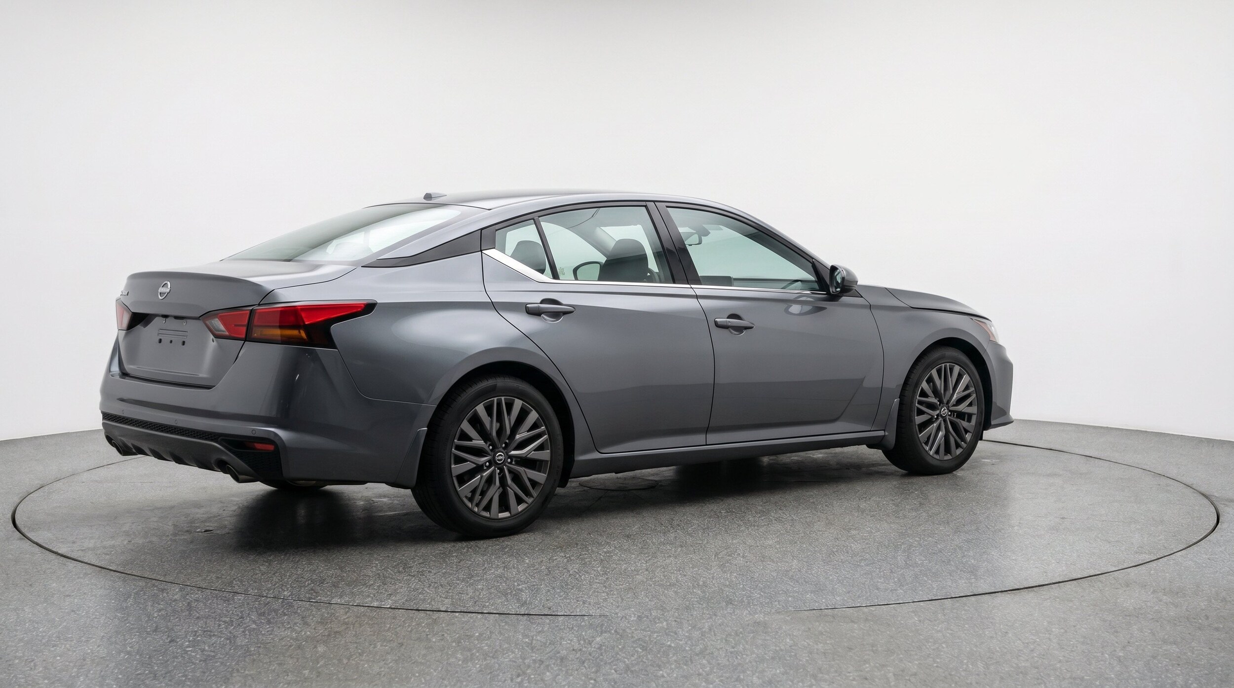 Thumbnail: 2025 Nissan Altima - 9