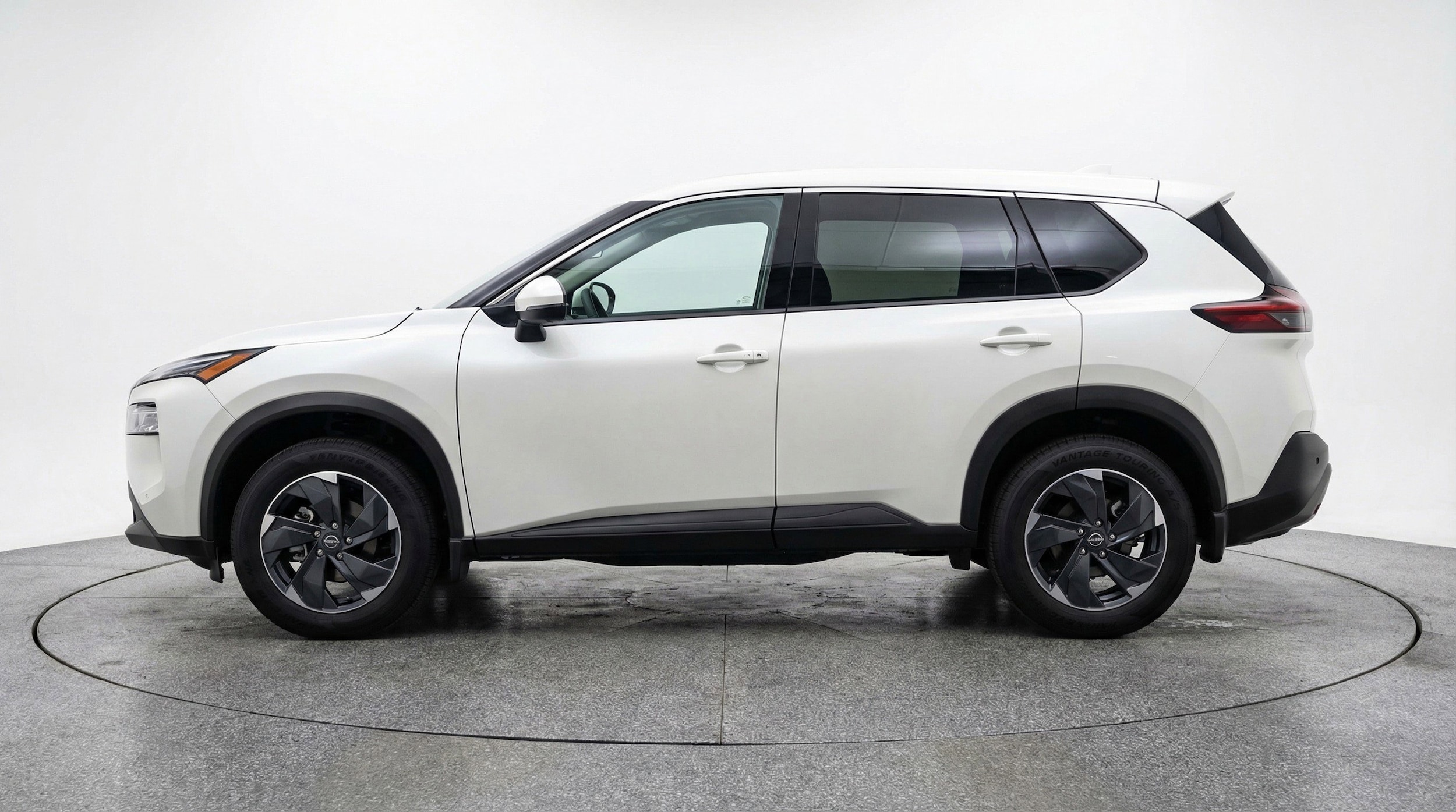 Thumbnail: 2025 Nissan Rogue - 5