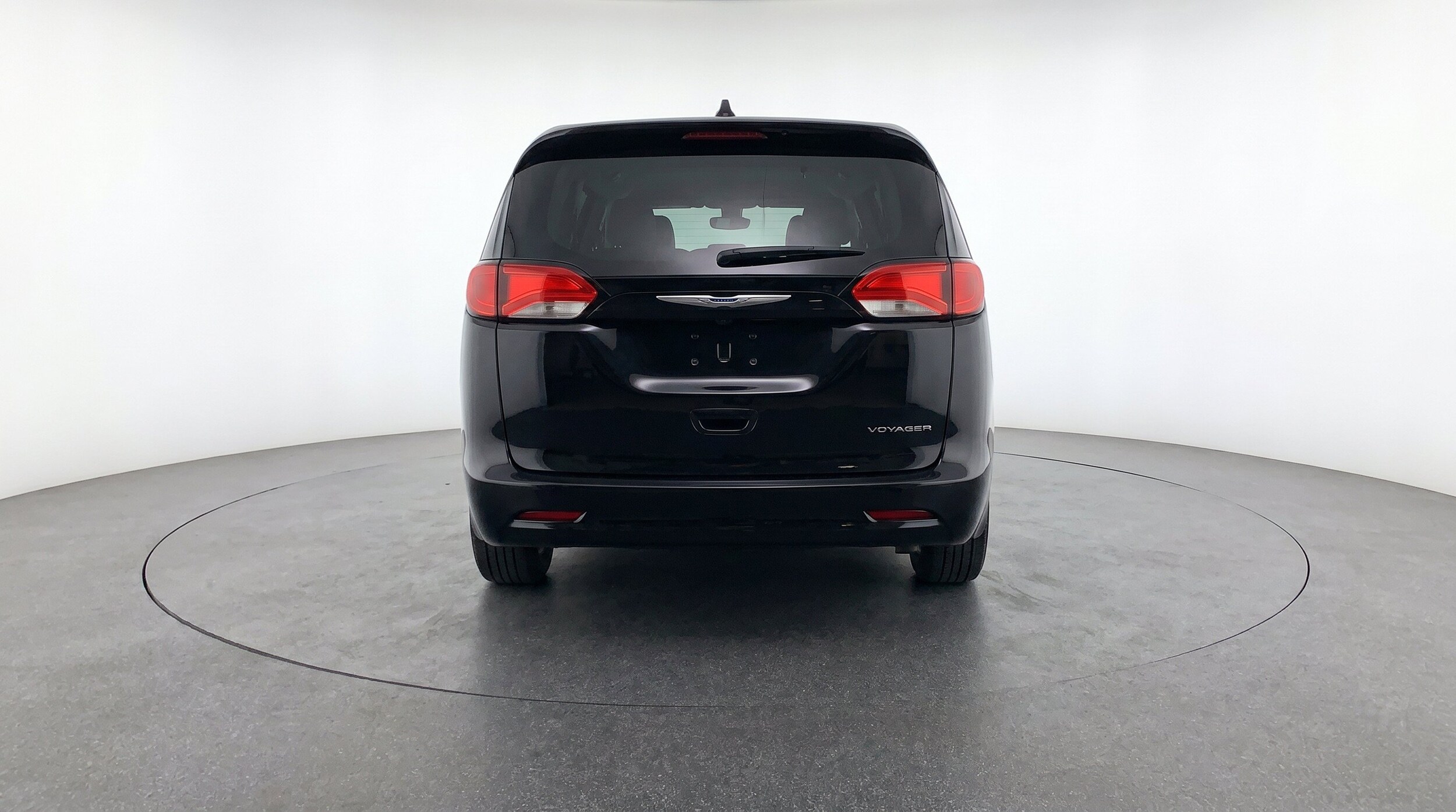 Thumbnail: 2024 Chrysler Voyager - 7