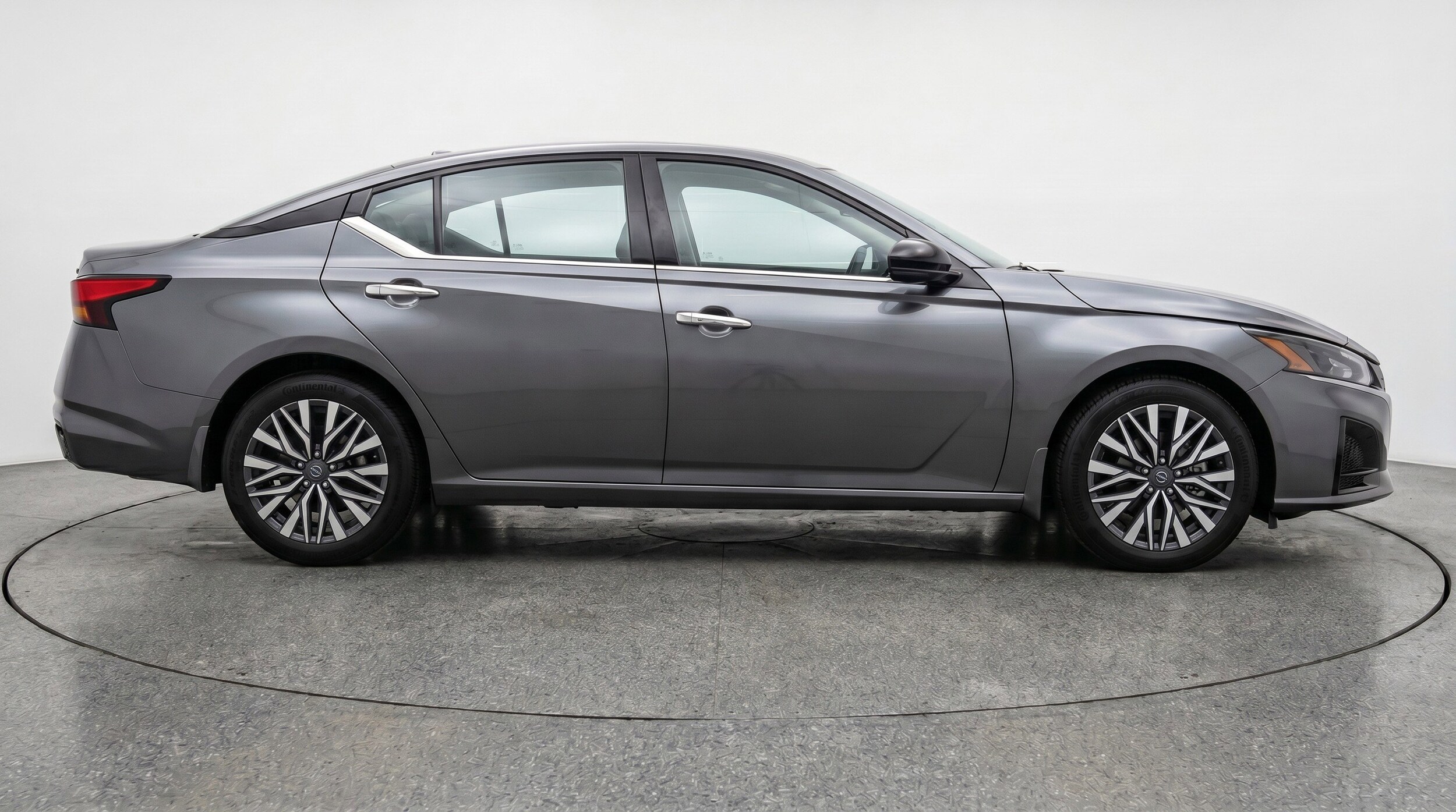 Thumbnail: 2025 Nissan Altima - 11