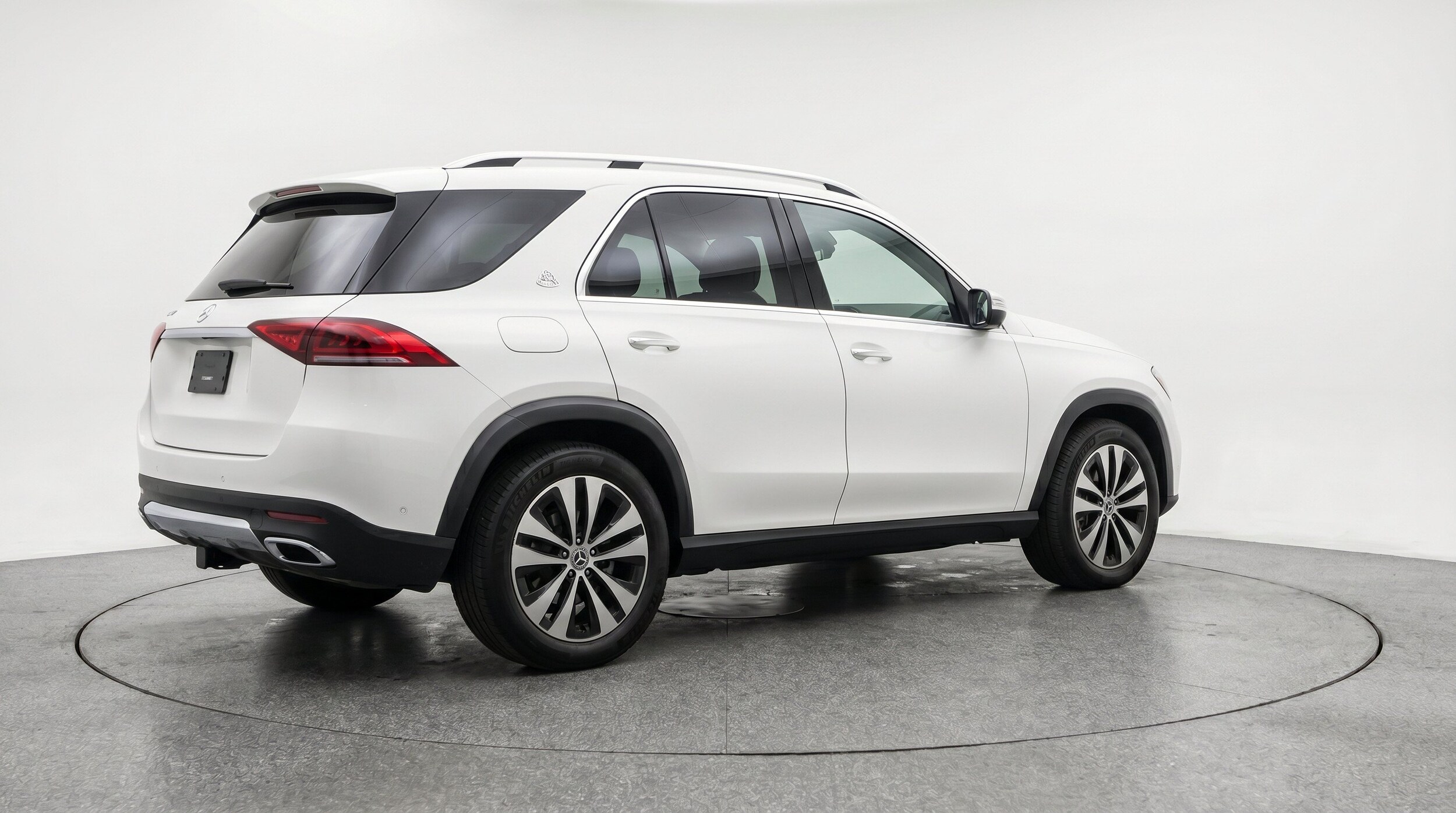 Thumbnail: 2026 Mercedes-Benz GLE - 9