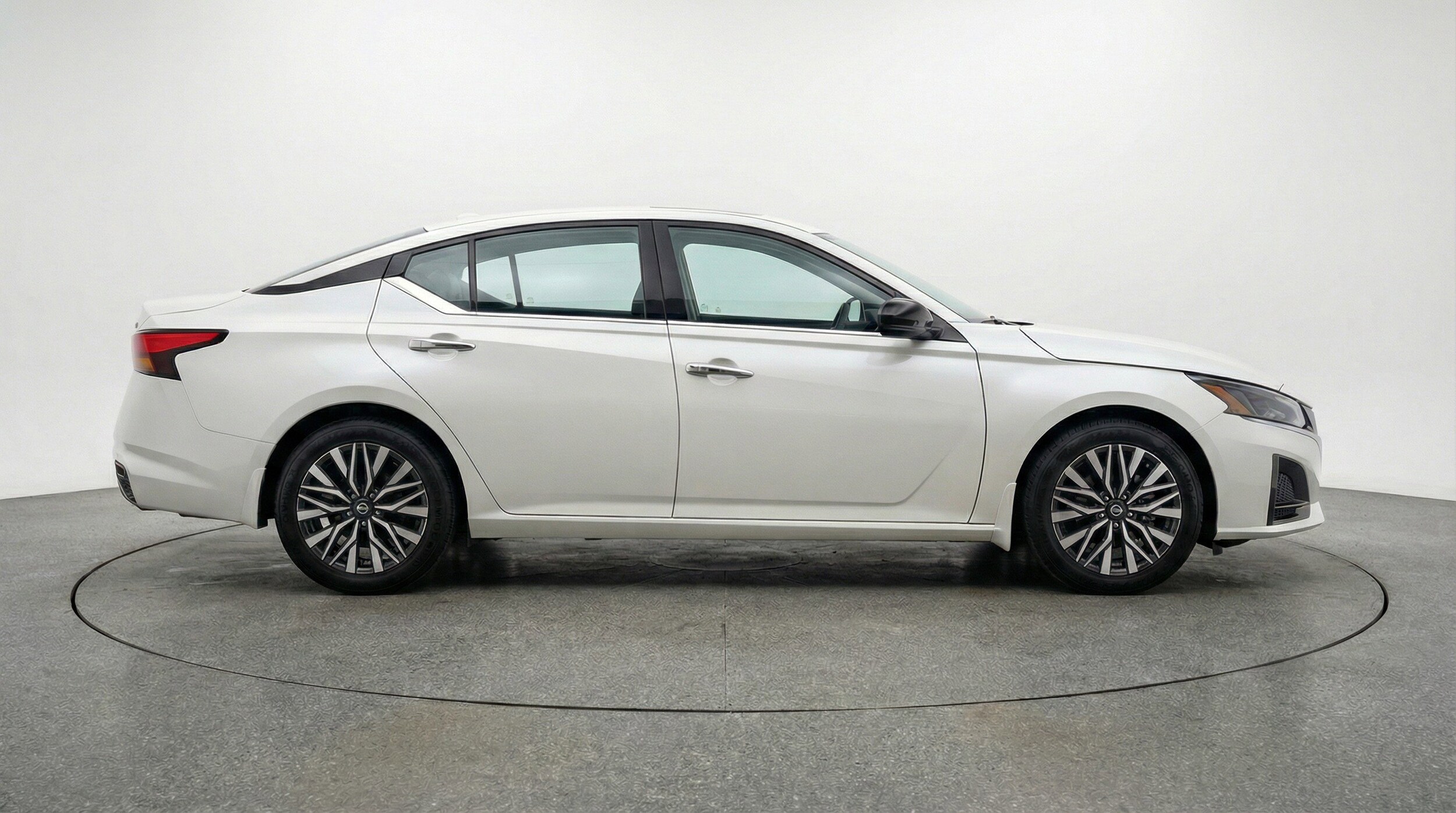 Thumbnail: 2025 Nissan Altima - 11