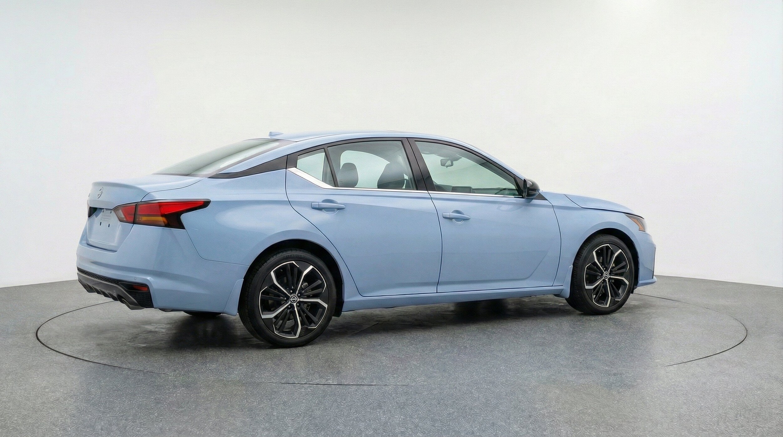 Thumbnail: 2025 Nissan Altima - 9