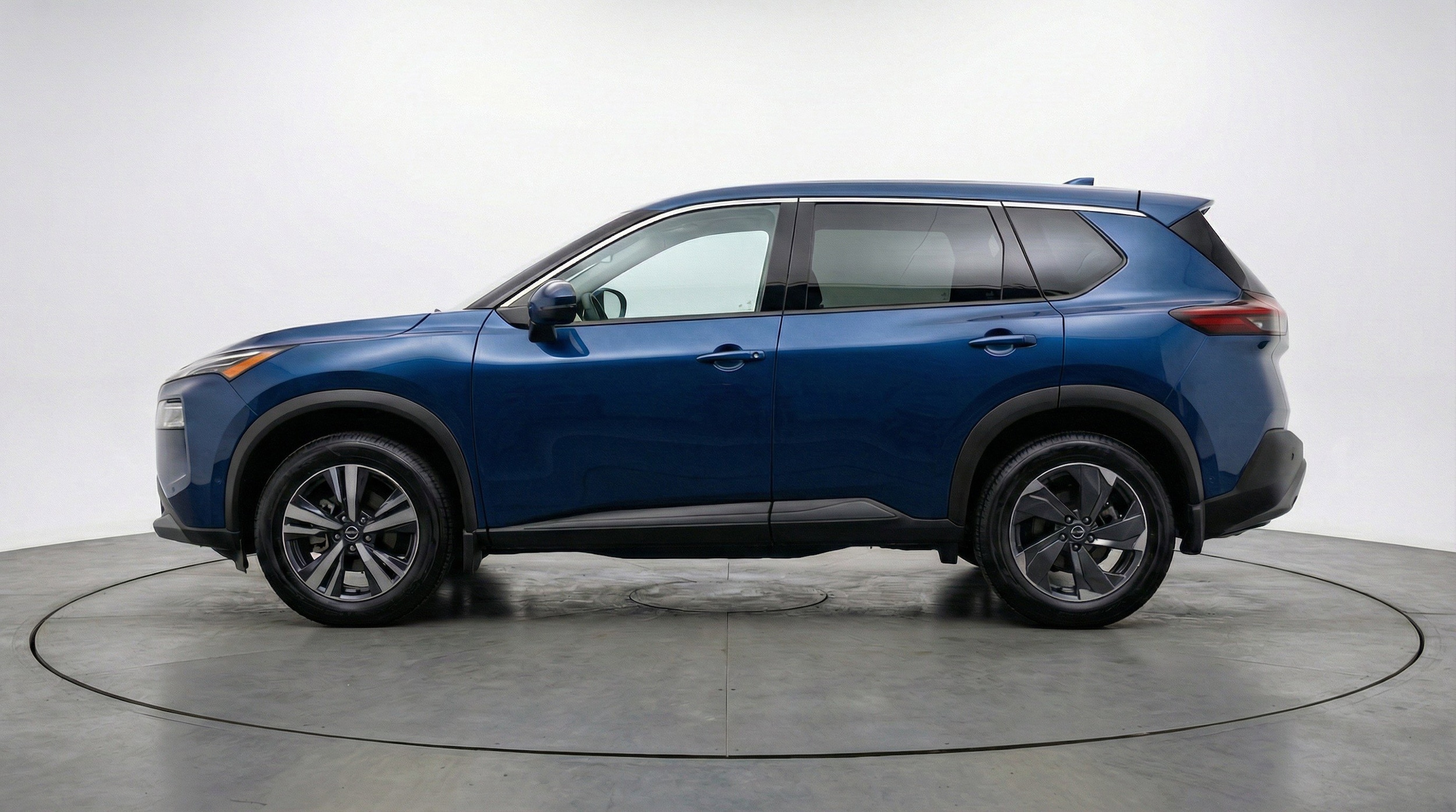 Thumbnail: 2025 Nissan Rogue - 5