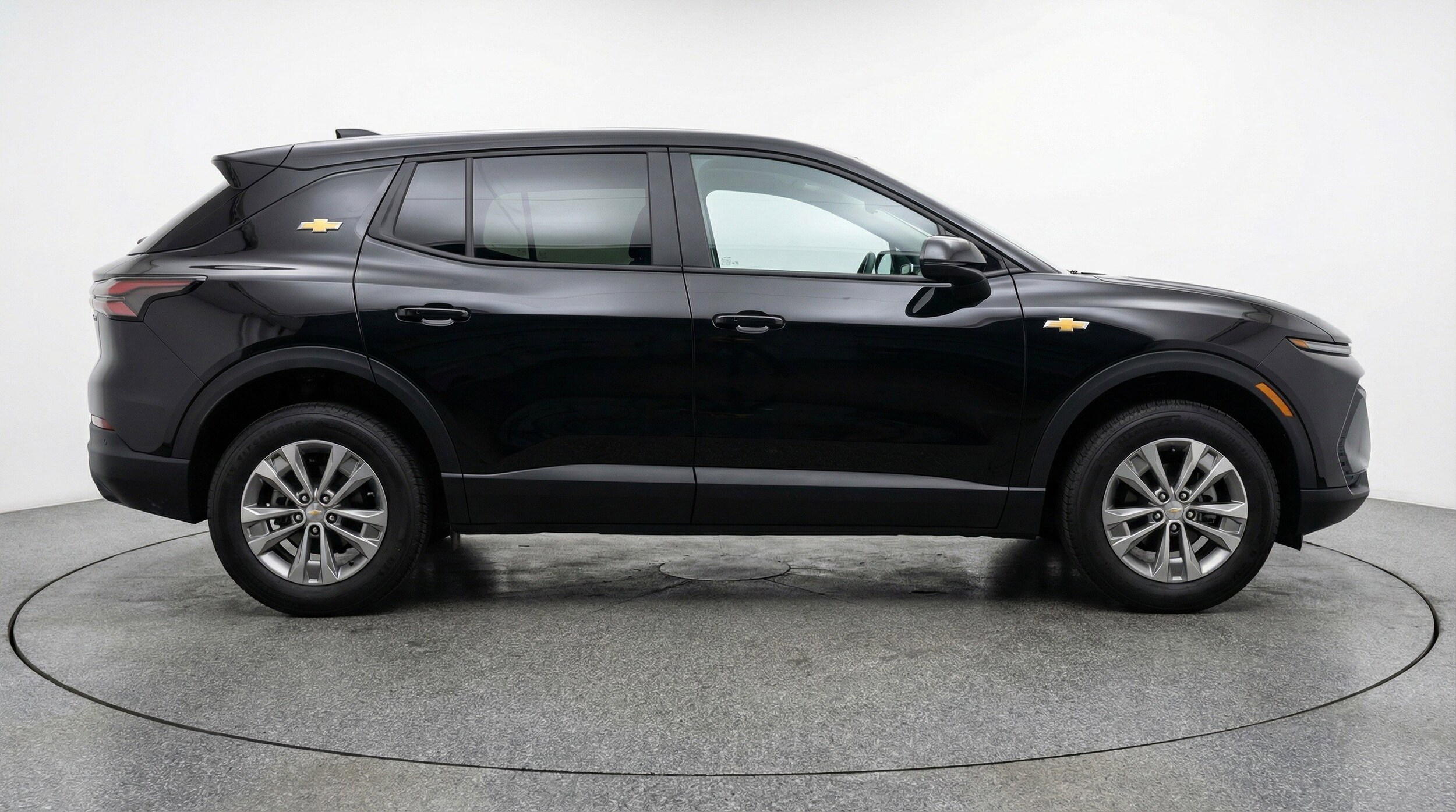Thumbnail: 2025 Chevrolet Equinox - 11
