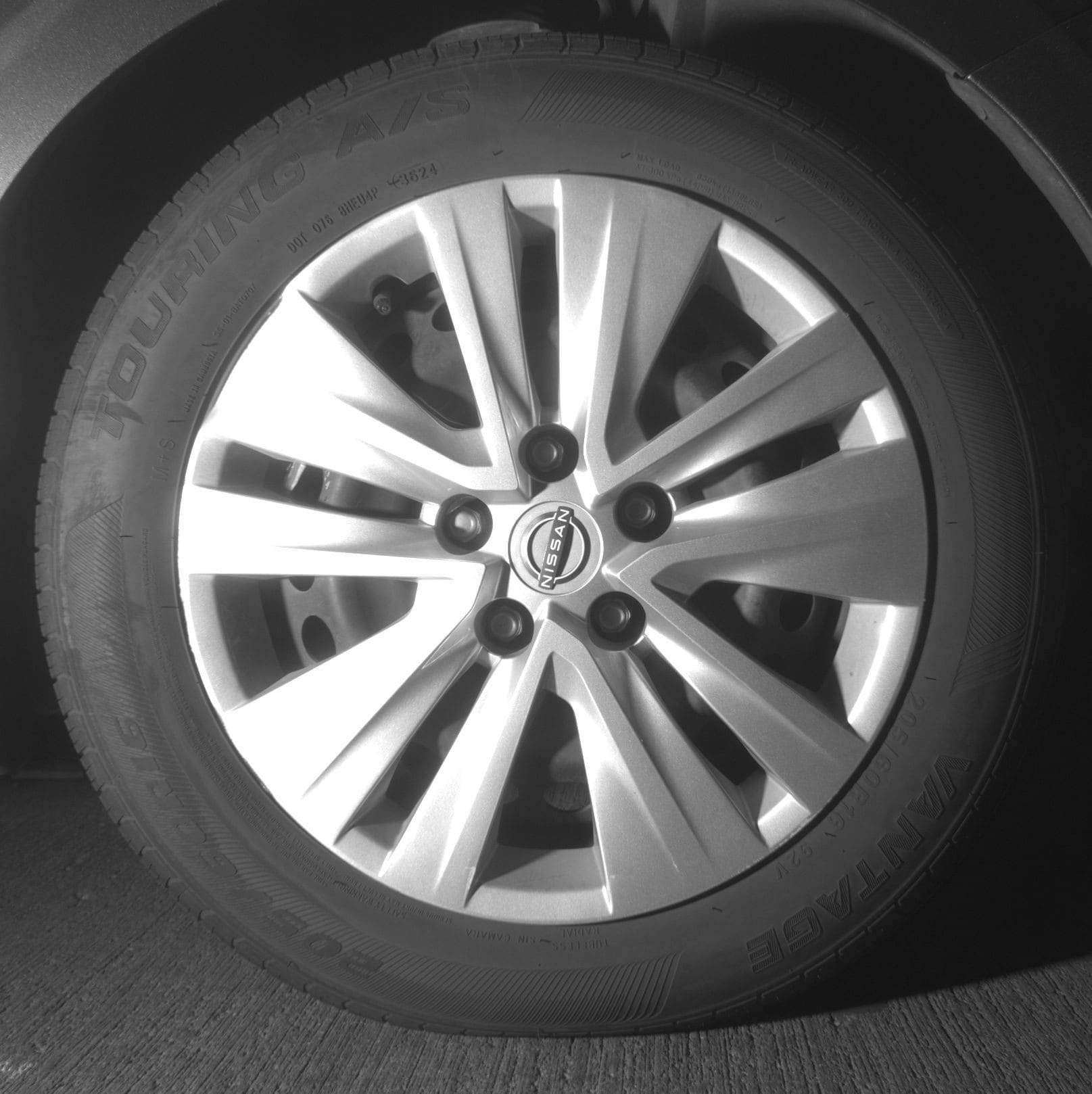 Thumbnail: 2025 Nissan Sentra - 10