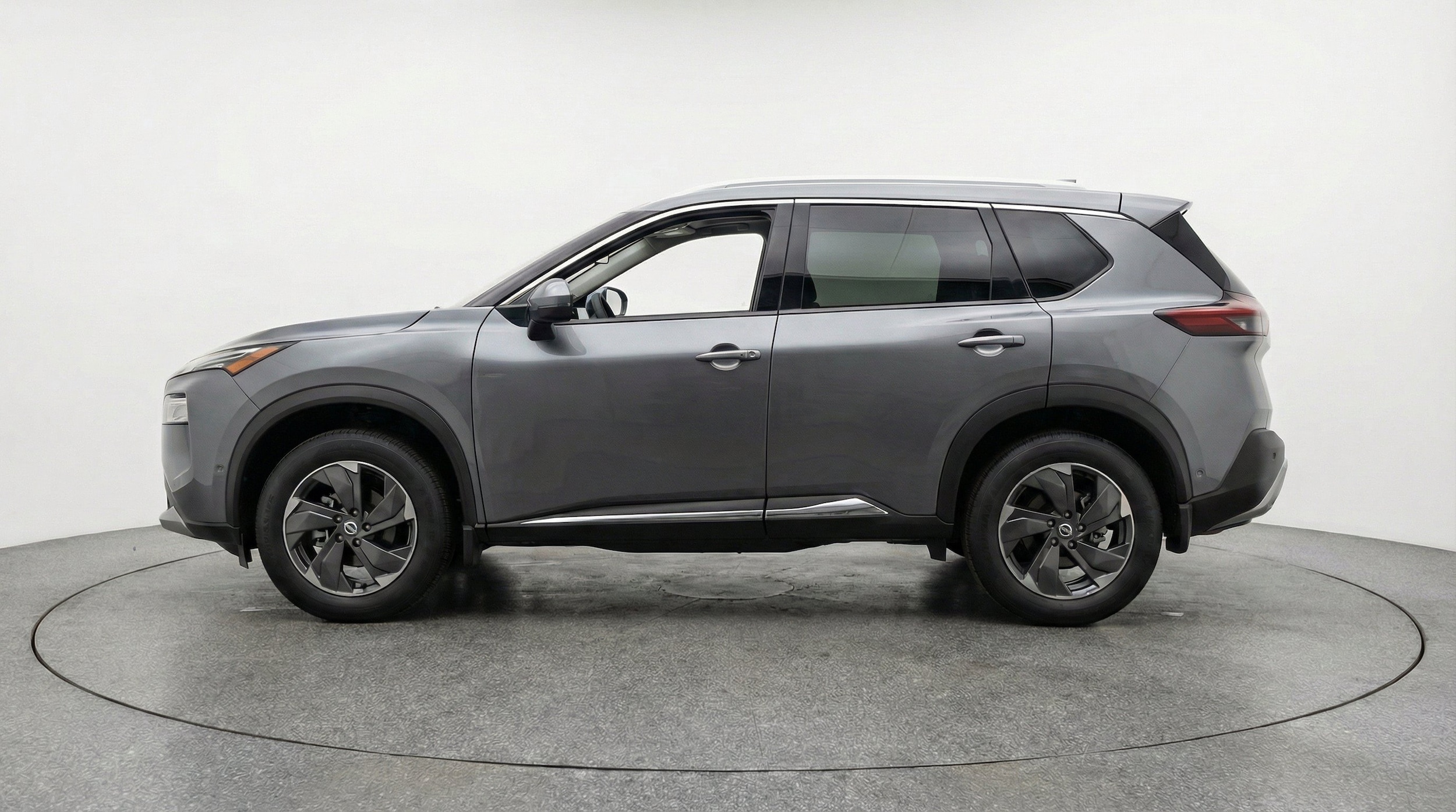 Thumbnail: 2025 Nissan Rogue - 5