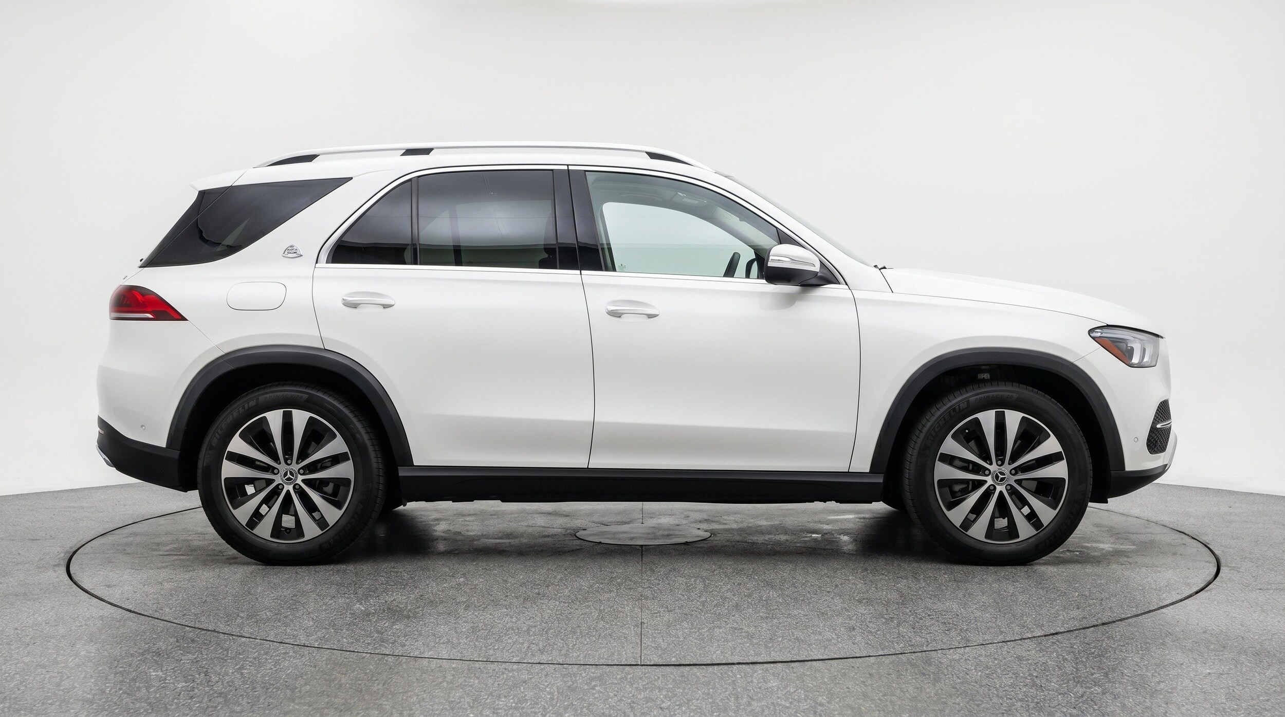 Thumbnail: 2026 Mercedes-Benz GLE - 11