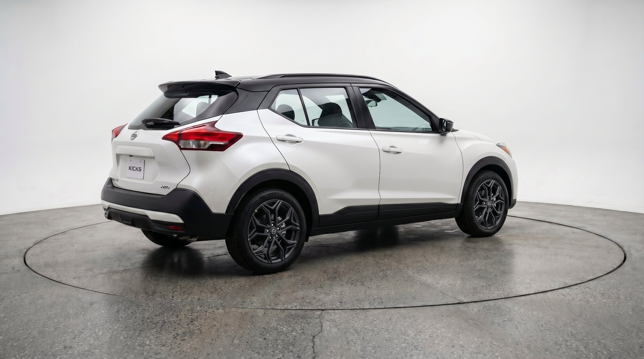Thumbnail: 2026 Nissan Kicks - 9