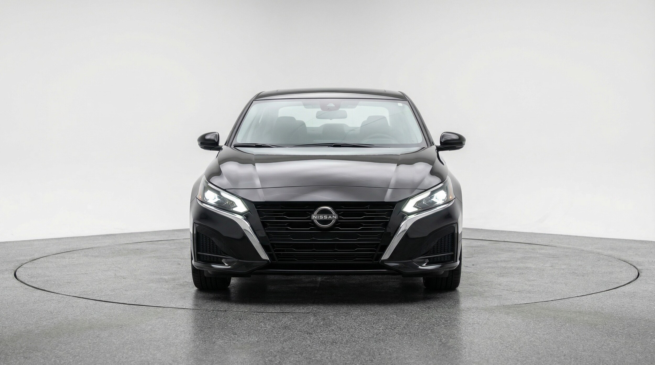 Thumbnail: 2025 Nissan Altima - 2