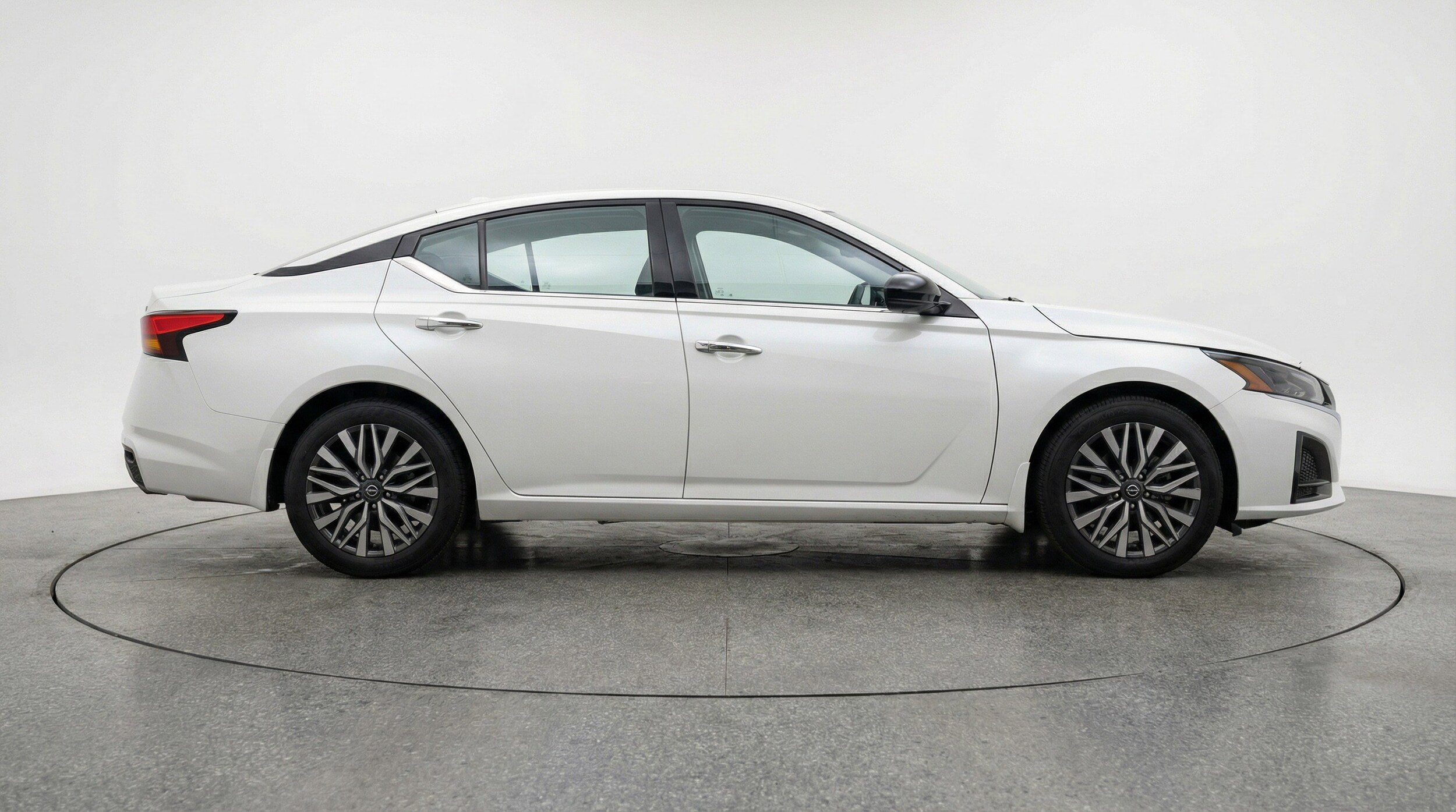 Thumbnail: 2025 Nissan Altima - 11