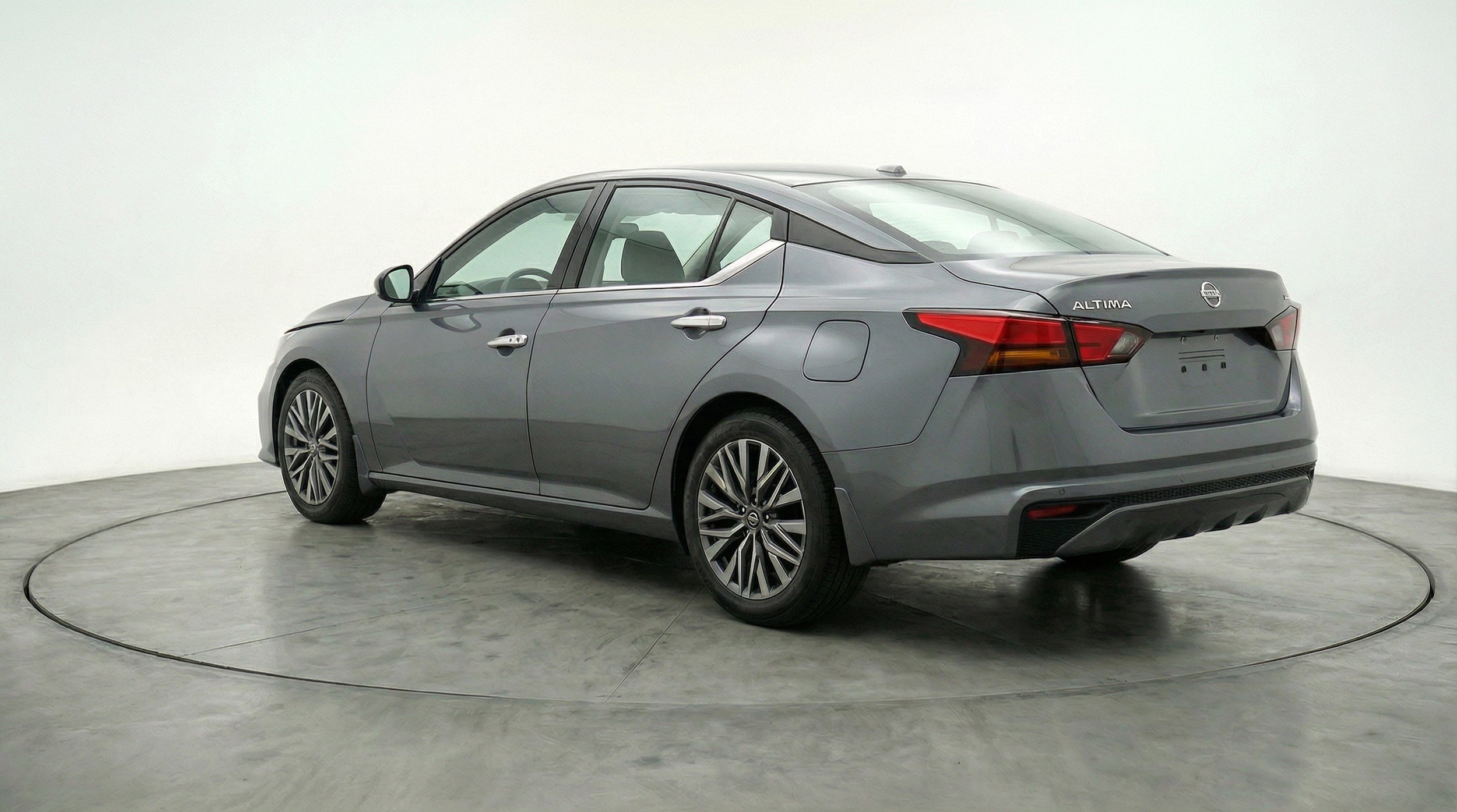 Thumbnail: 2025 Nissan Altima - 6