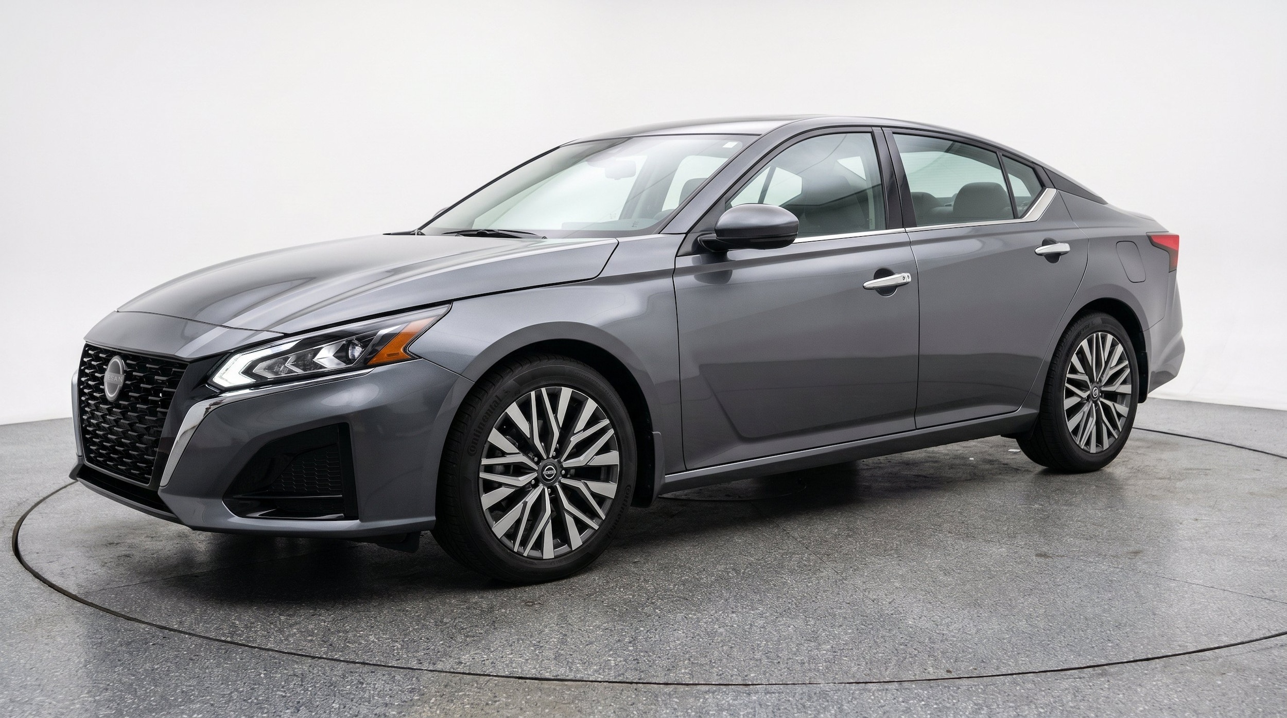 Thumbnail: 2025 Nissan Altima - 3