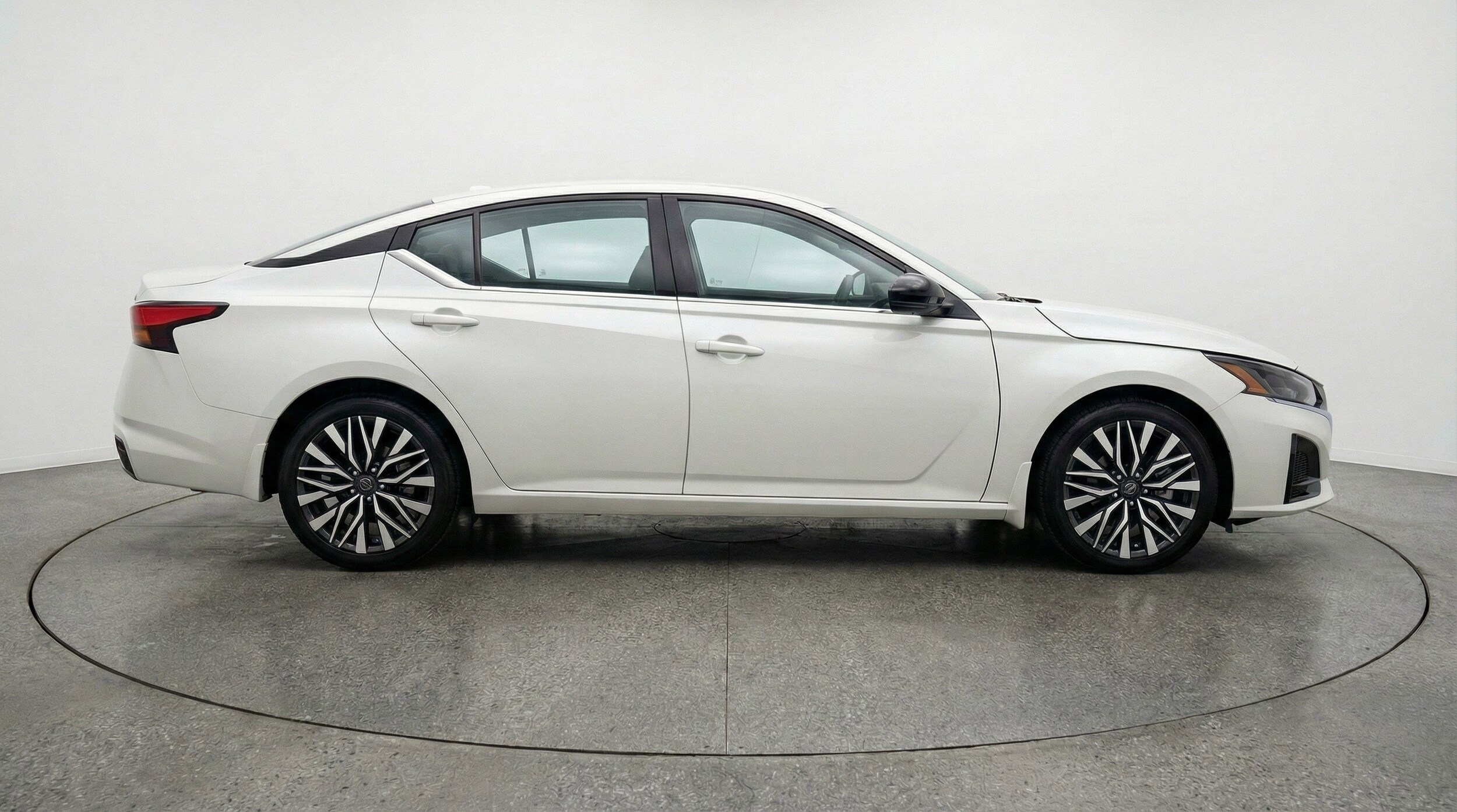 Thumbnail: 2025 Nissan Altima - 11