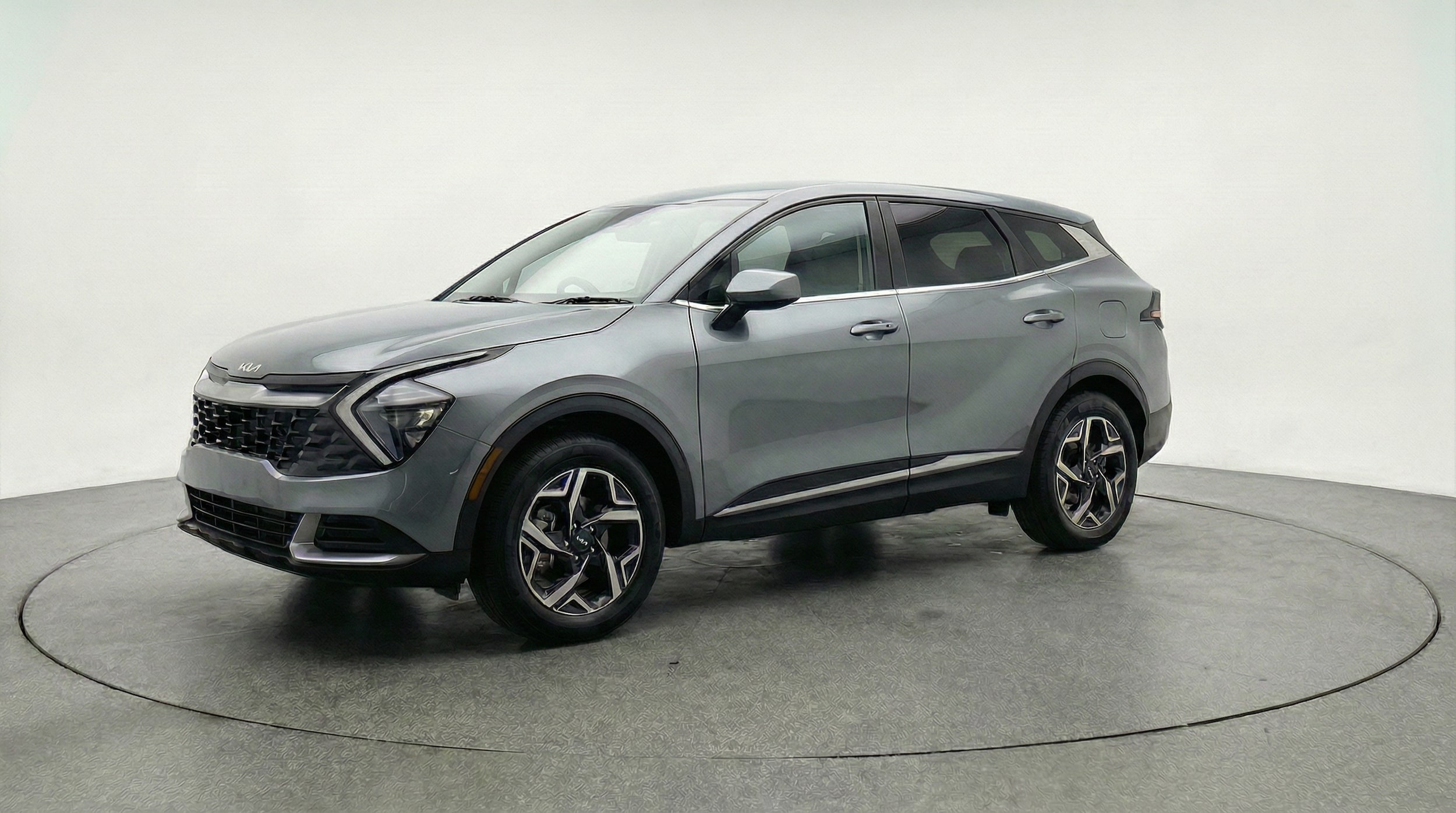 Thumbnail: 2025 Kia Sportage - 3