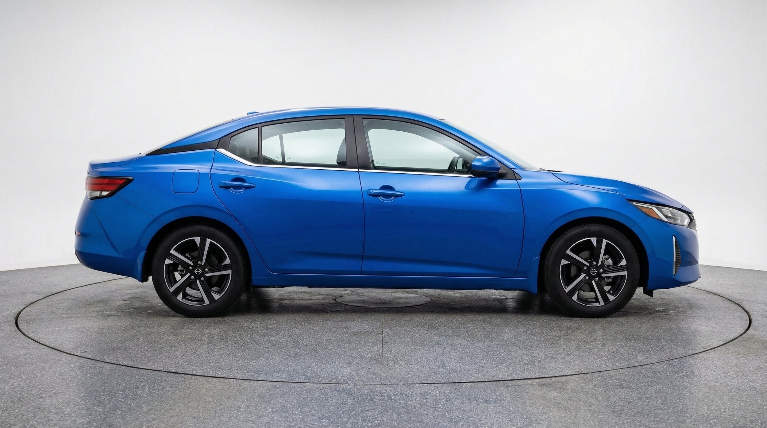 Thumbnail: 2025 Nissan Sentra - 11
