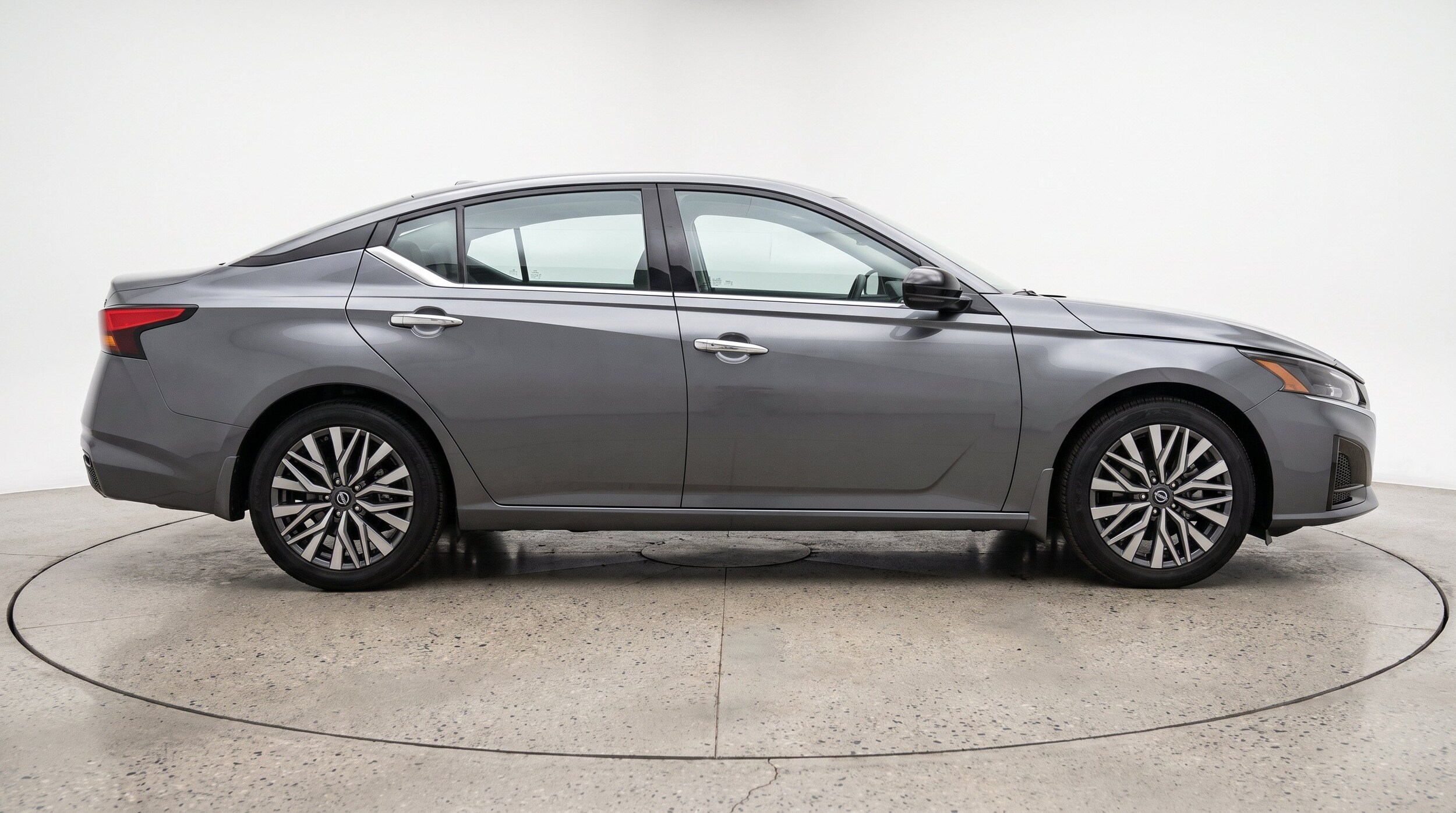 Thumbnail: 2025 Nissan Altima - 11