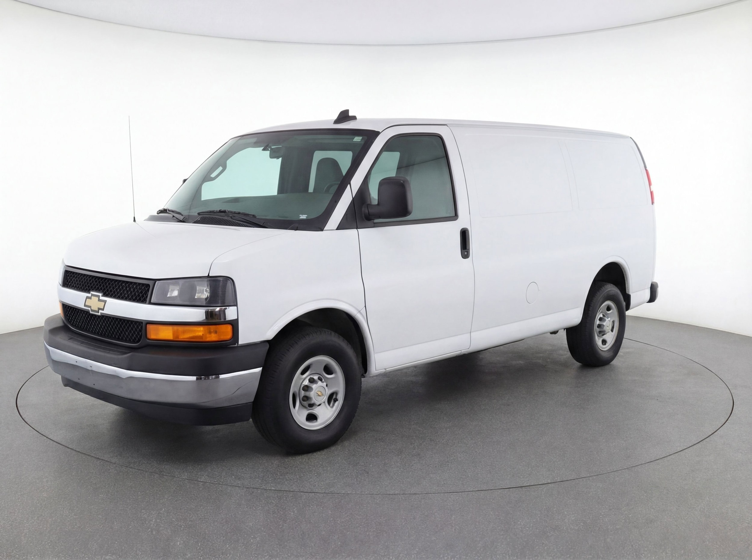 Thumbnail: 2025 Chevrolet Express - 3