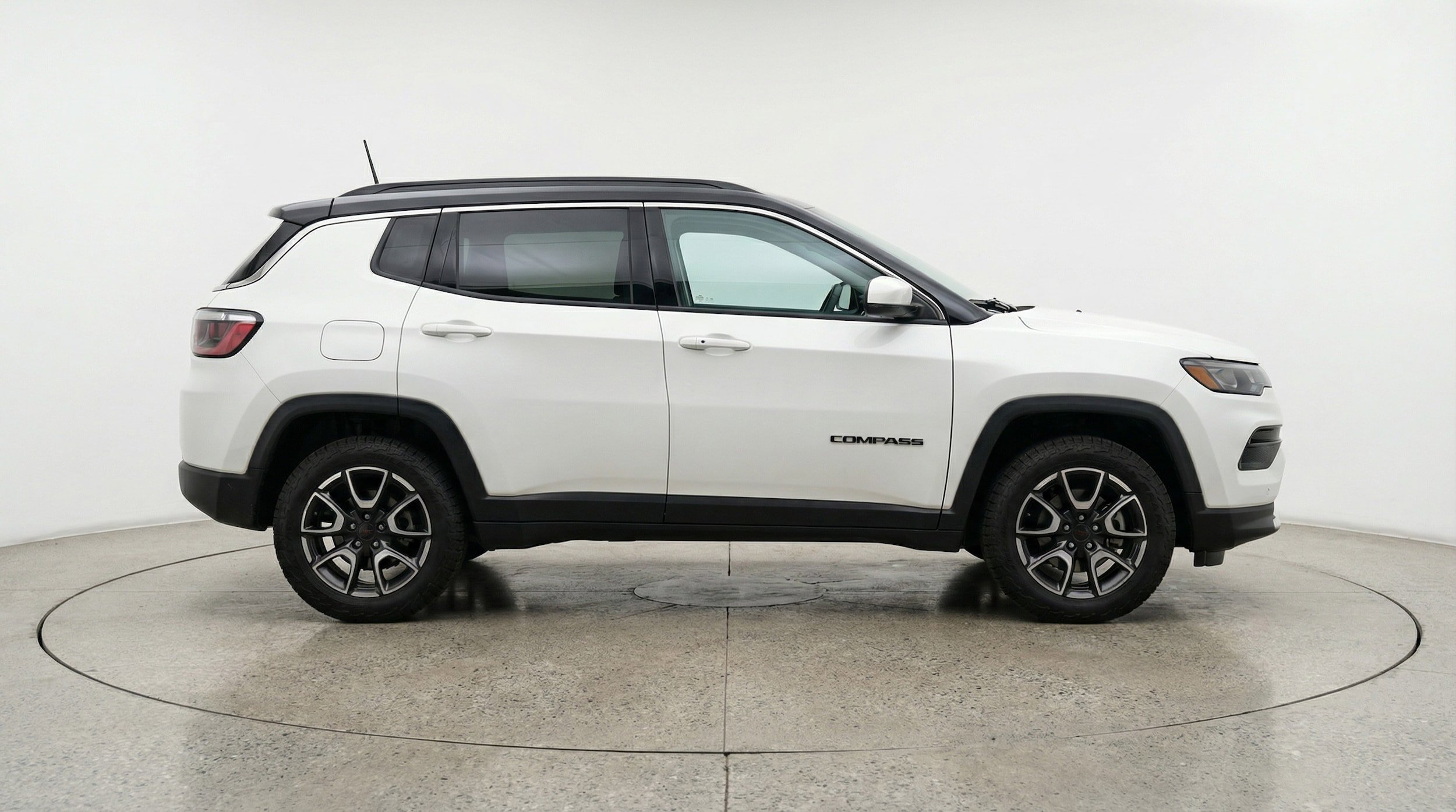 Thumbnail: 2025 Jeep Compass - 8