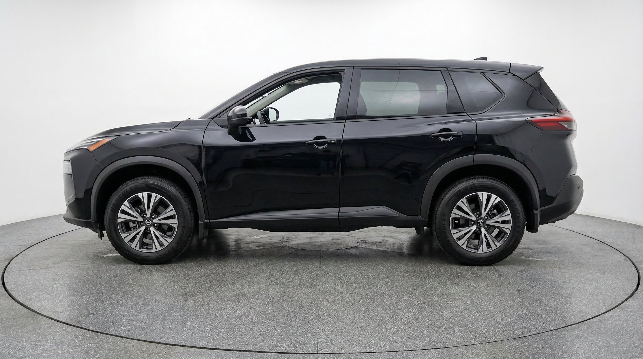 Thumbnail: 2023 Nissan Rogue - 5