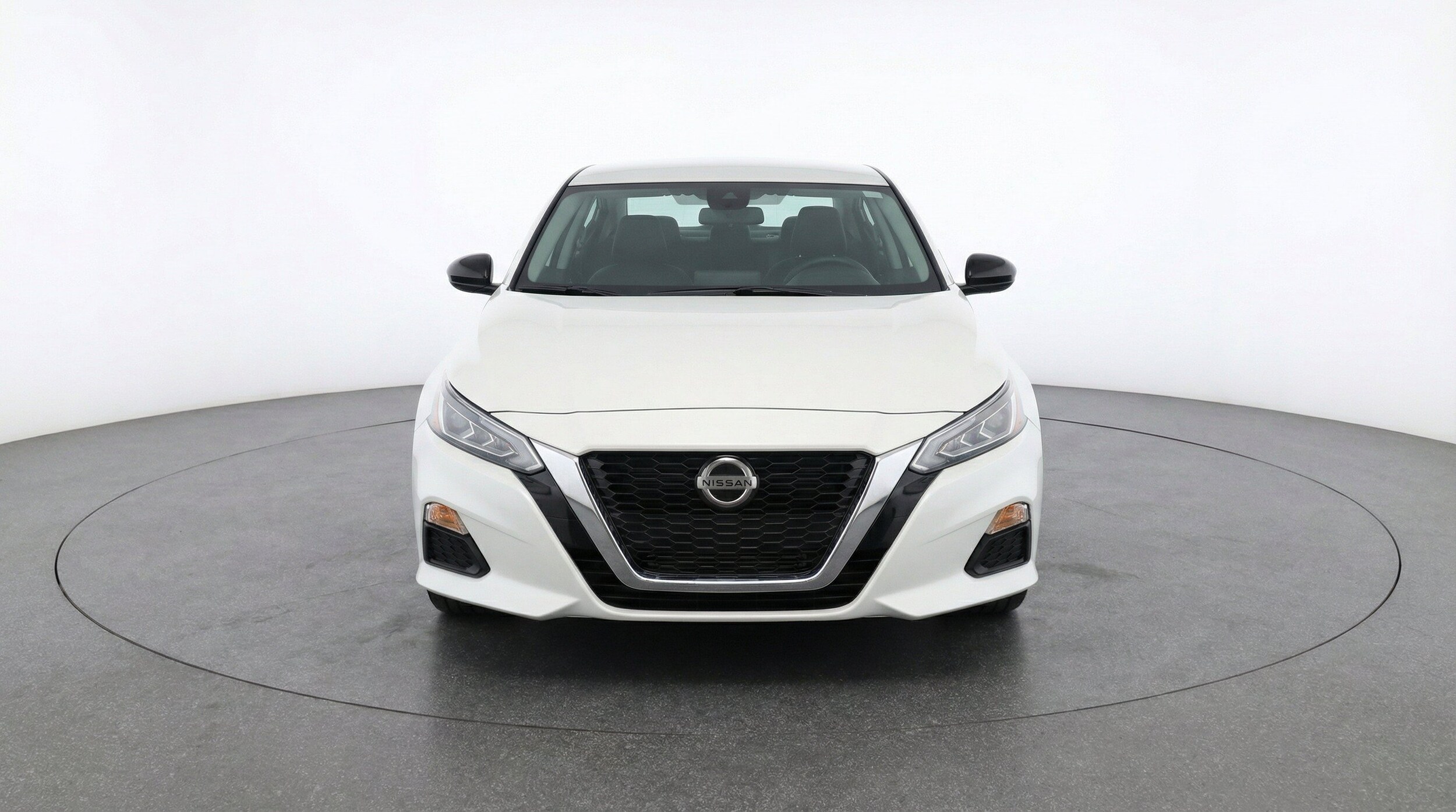 Thumbnail: 2025 Nissan Altima - 2