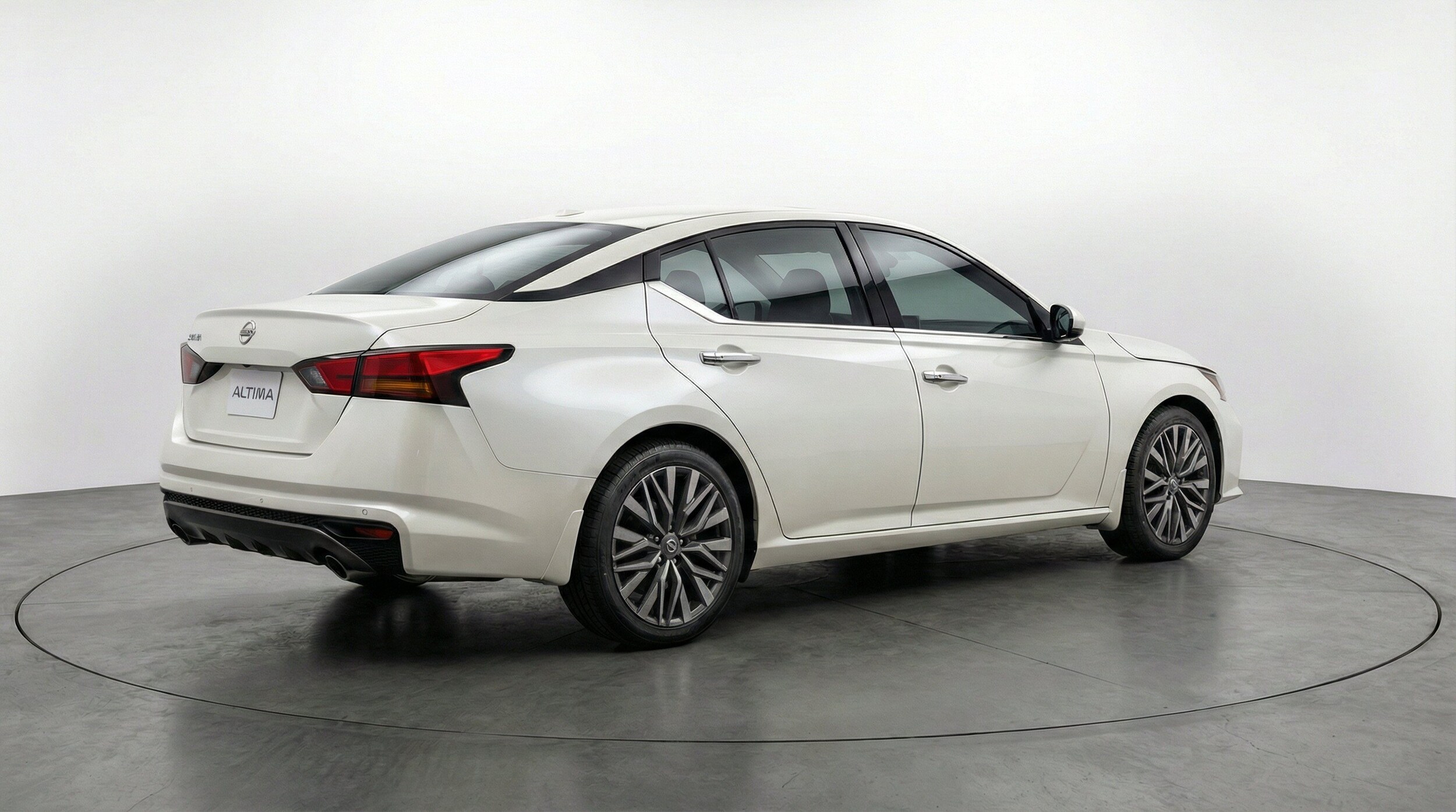 Thumbnail: 2025 Nissan Altima - 9