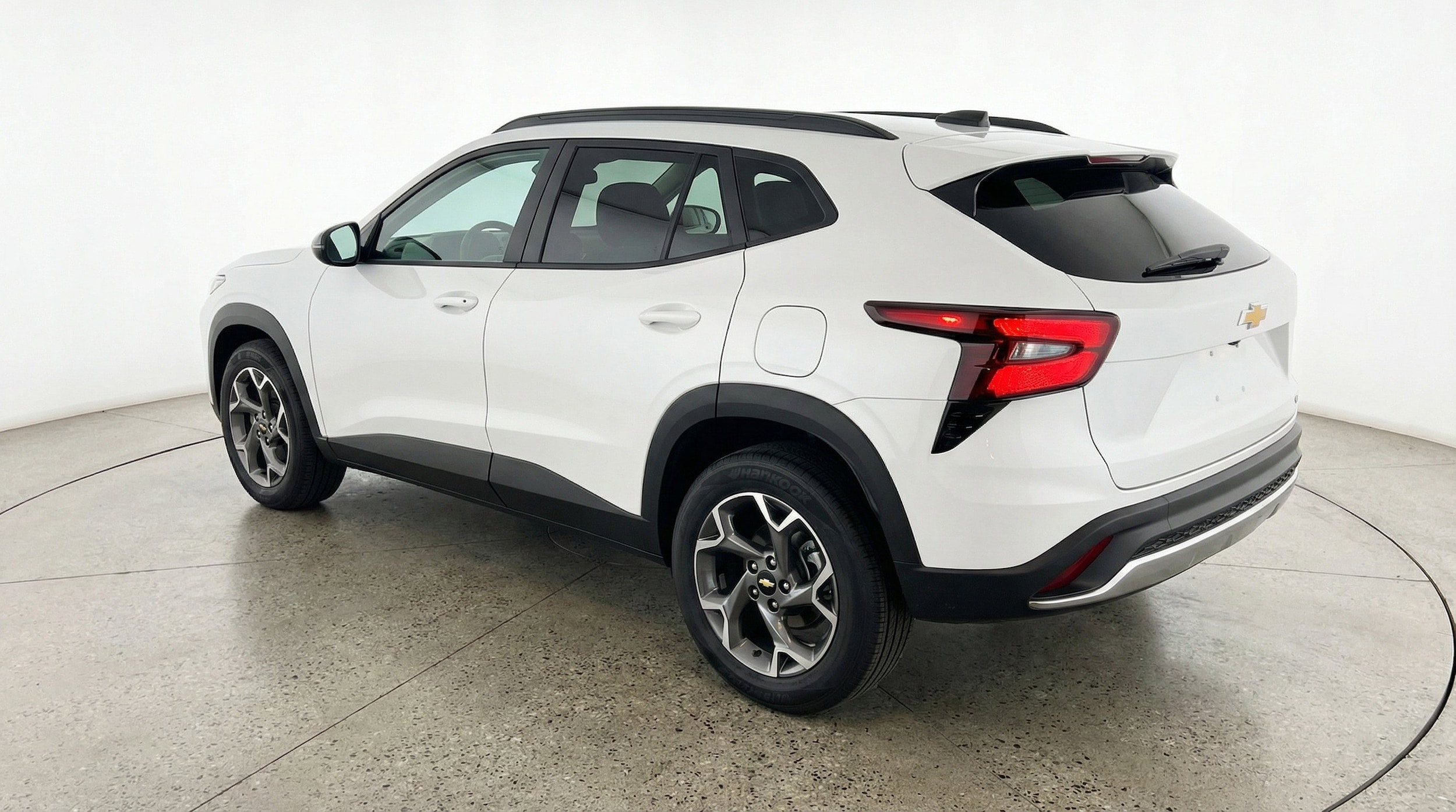 Thumbnail: 2025 Chevrolet Trax - 6