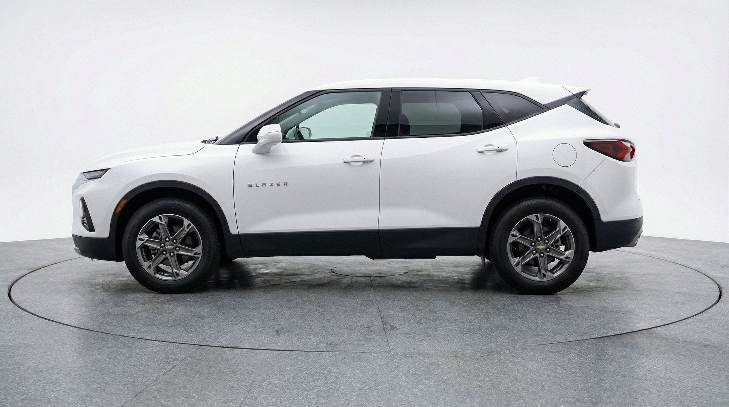 Thumbnail: 2026 Chevrolet Blazer - 5