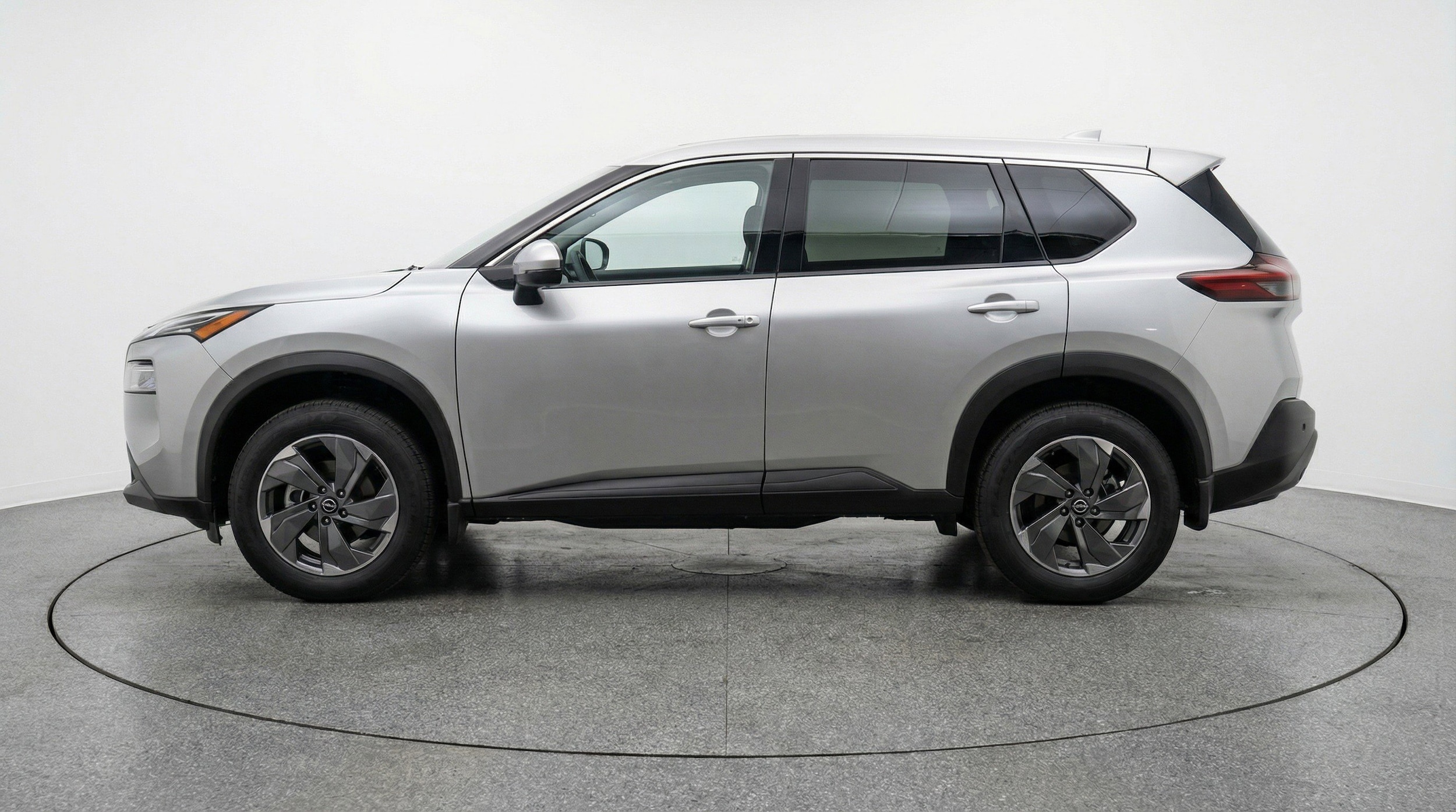 Thumbnail: 2025 Nissan Rogue - 5