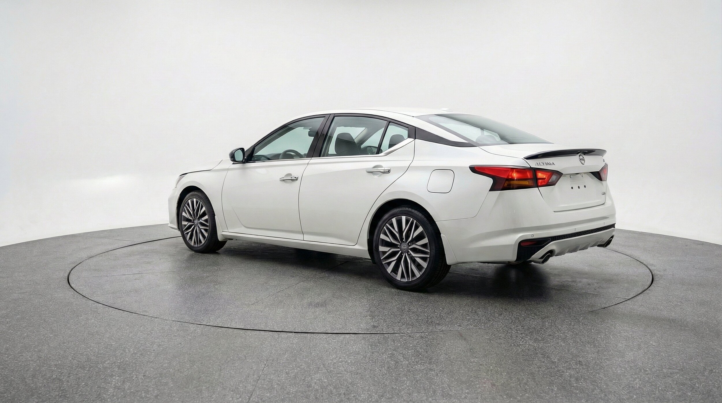 Thumbnail: 2025 Nissan Altima - 6