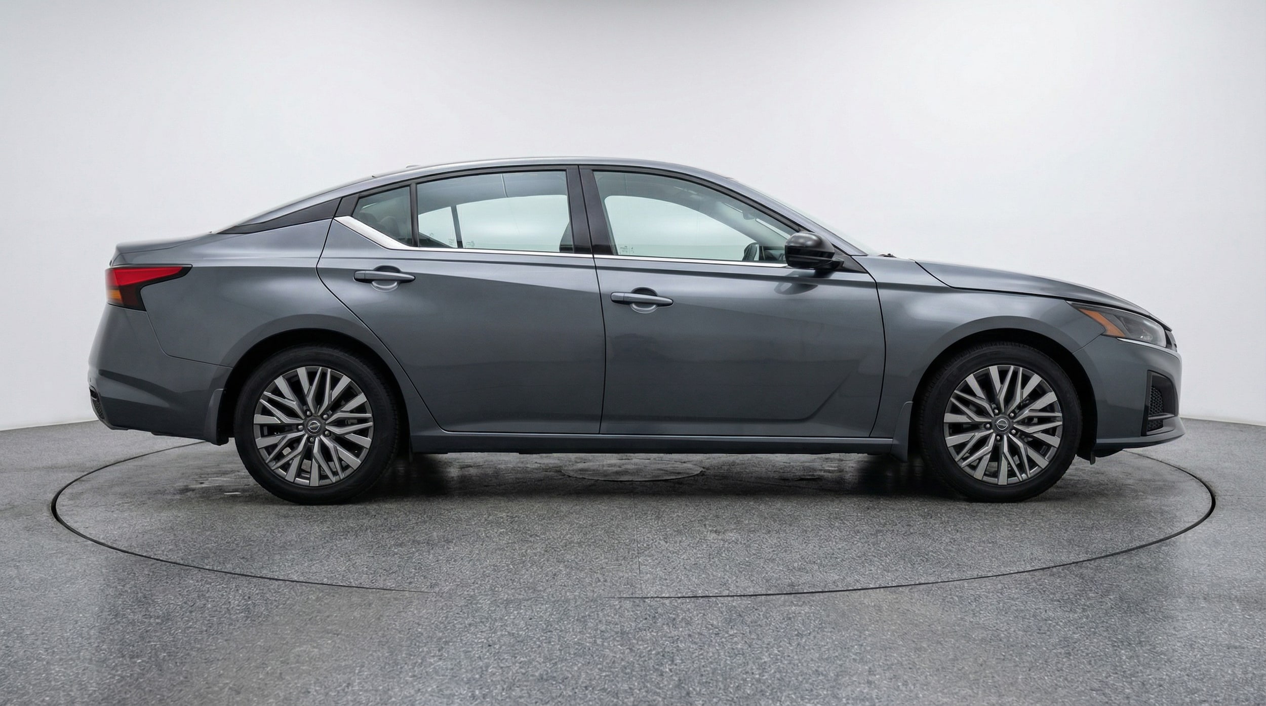 Thumbnail: 2025 Nissan Altima - 8