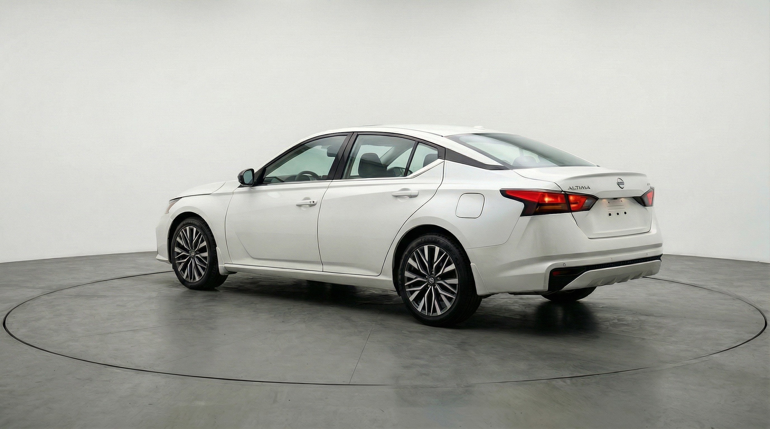 Thumbnail: 2025 Nissan Altima - 6