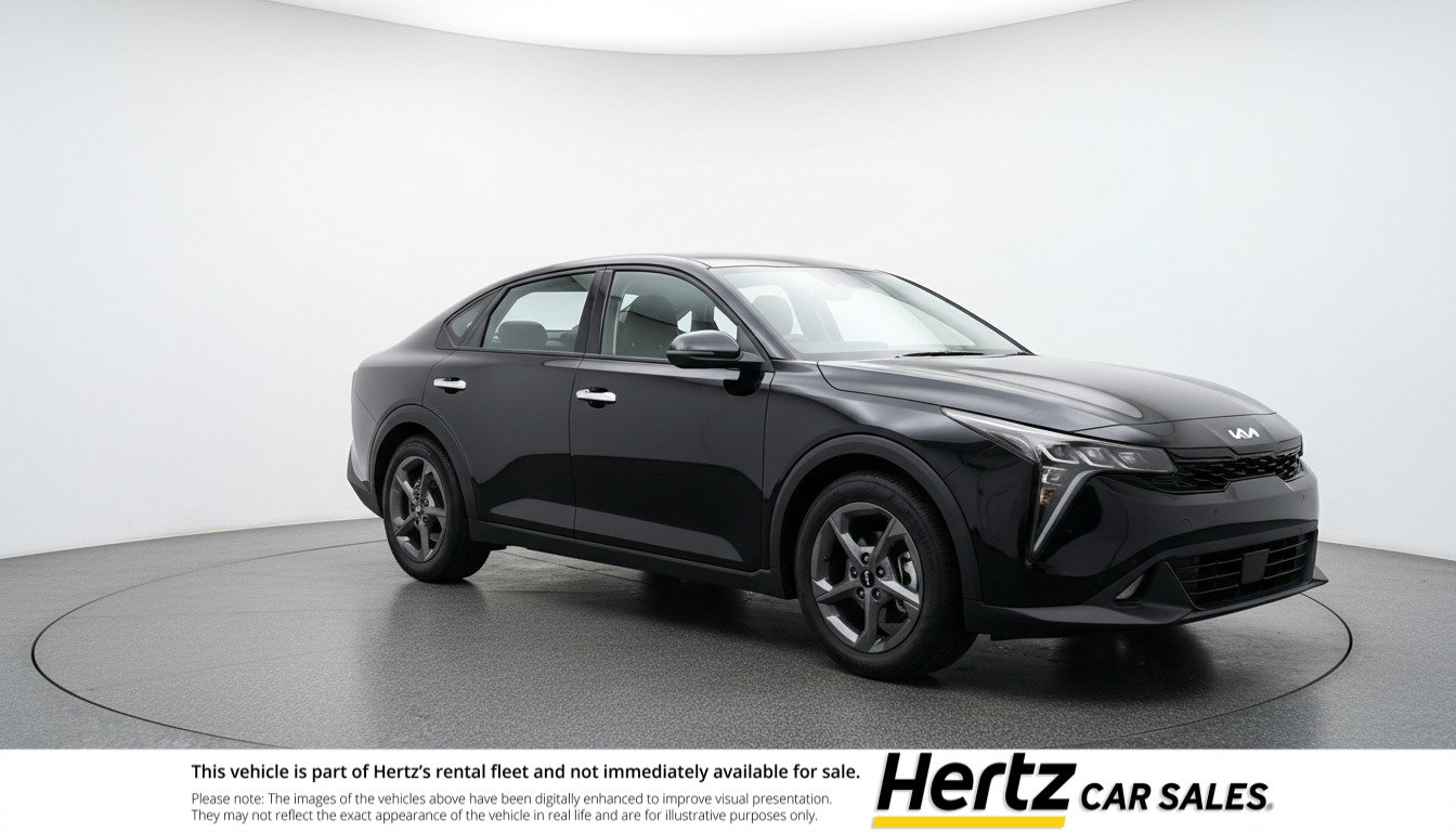 Thumbnail: 2026 Kia K4 - 1