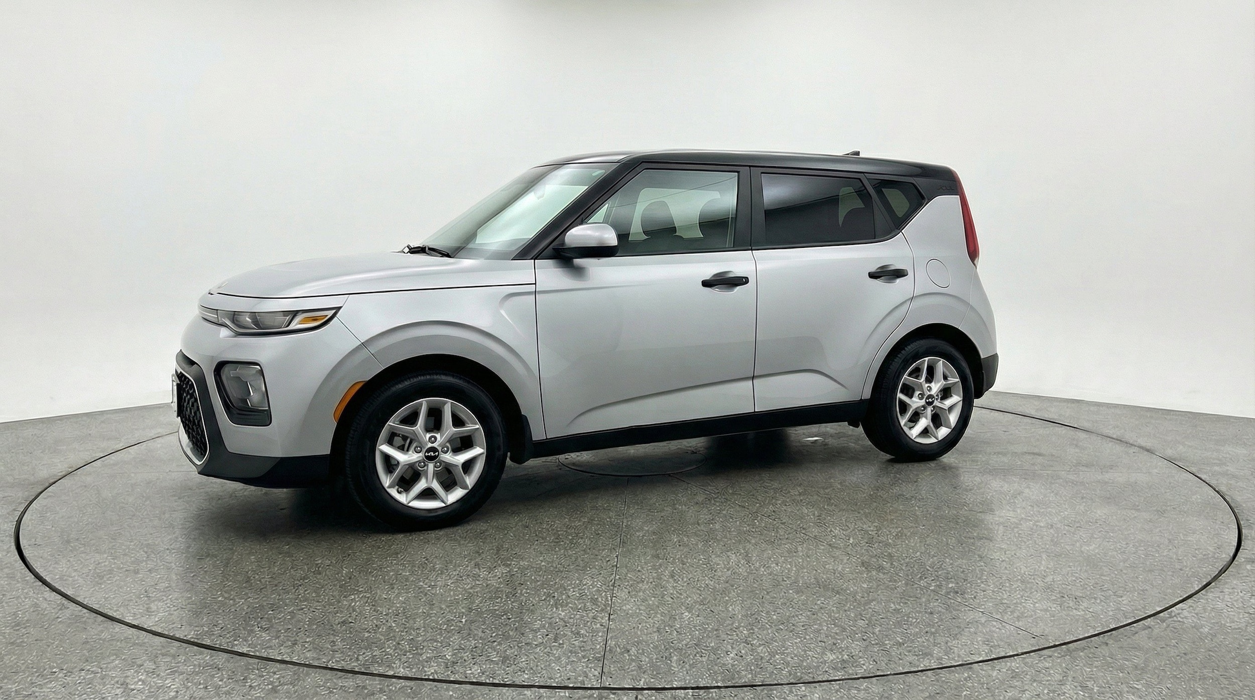 Thumbnail: 2025 Kia Soul - 3
